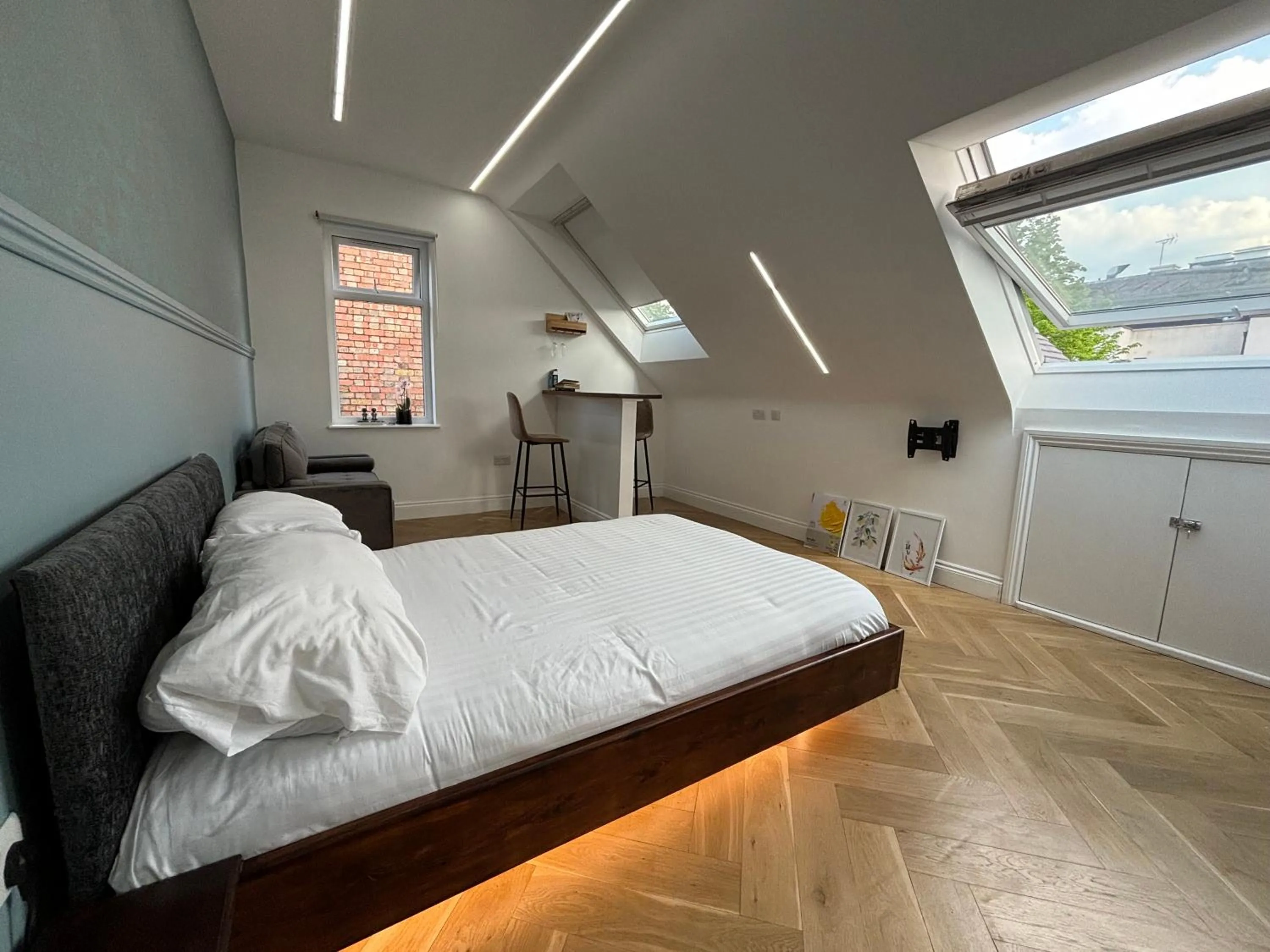 Bed in London Studios and Suites