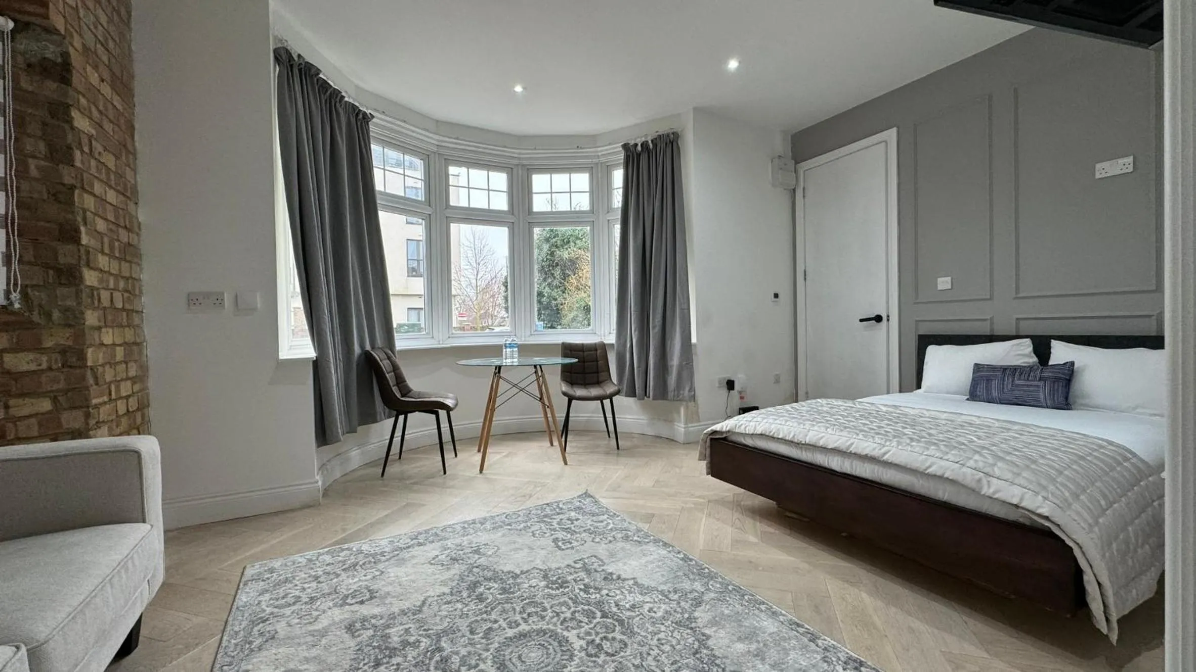 Bed in London Studios and Suites