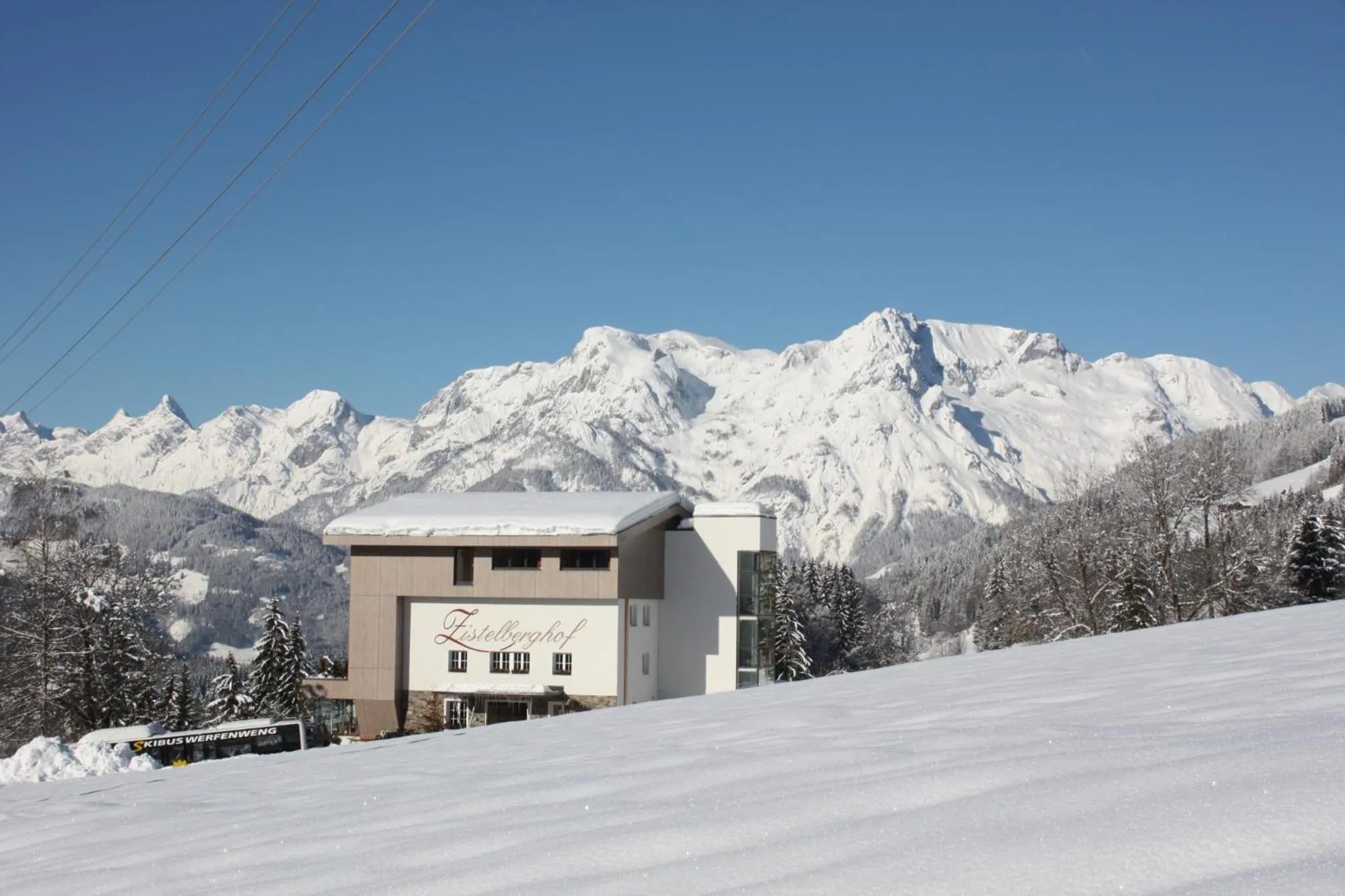 Property building in Zistelberghof