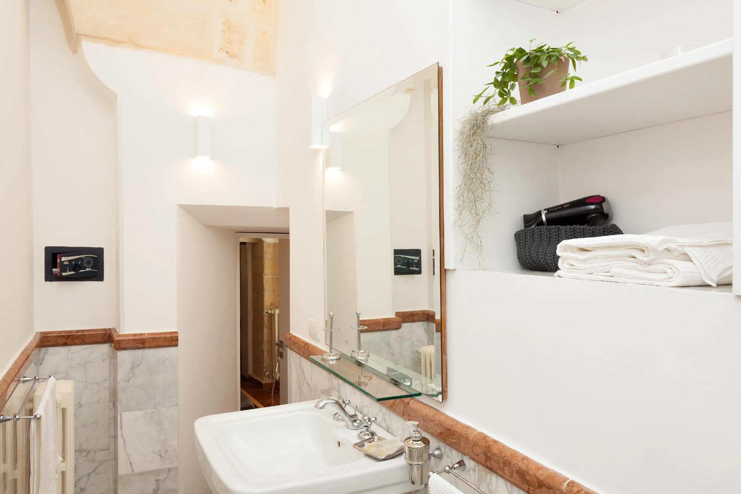 Bathroom in B&B Corte Dei Taralli