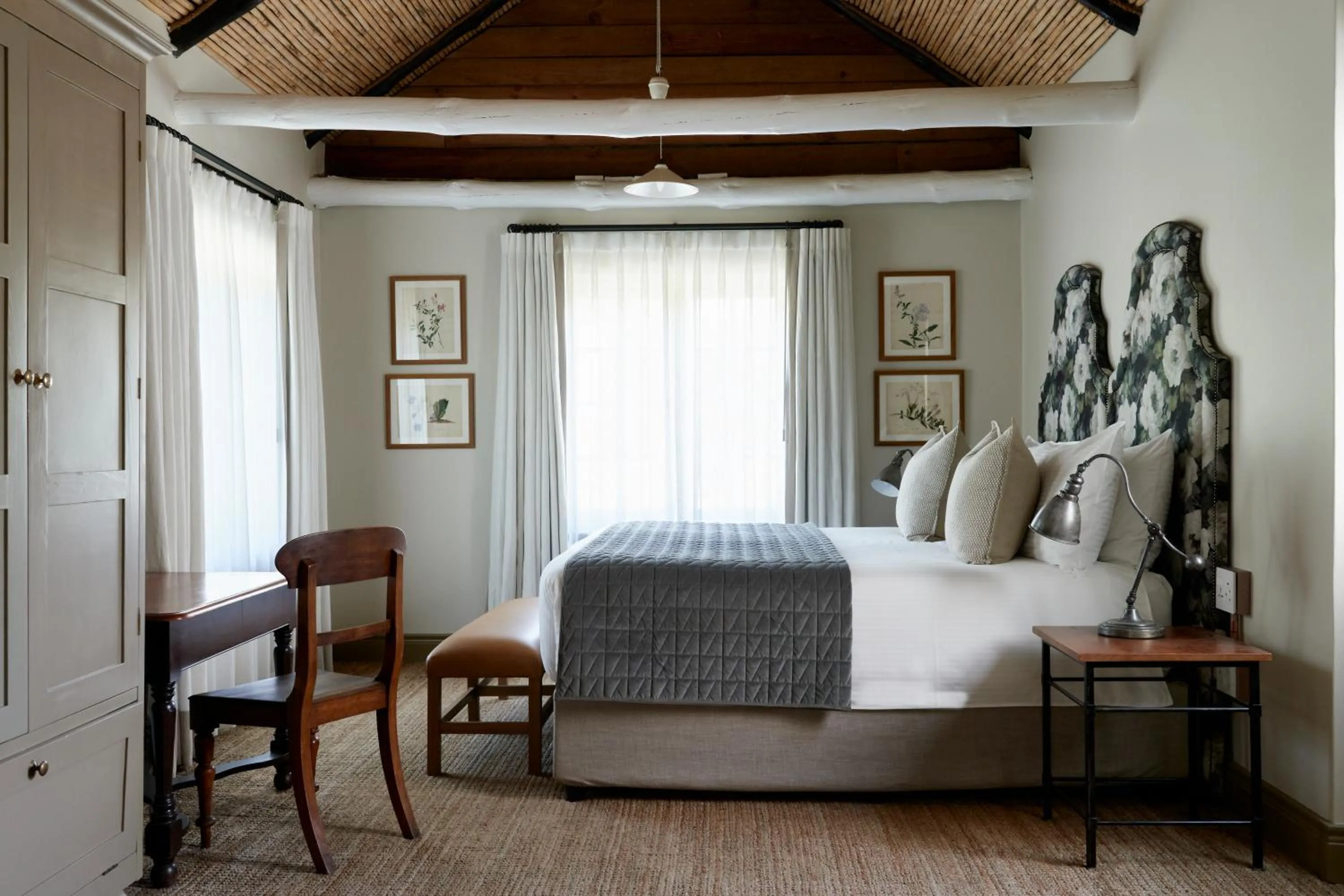Bed in Boschendal Farm Estate
