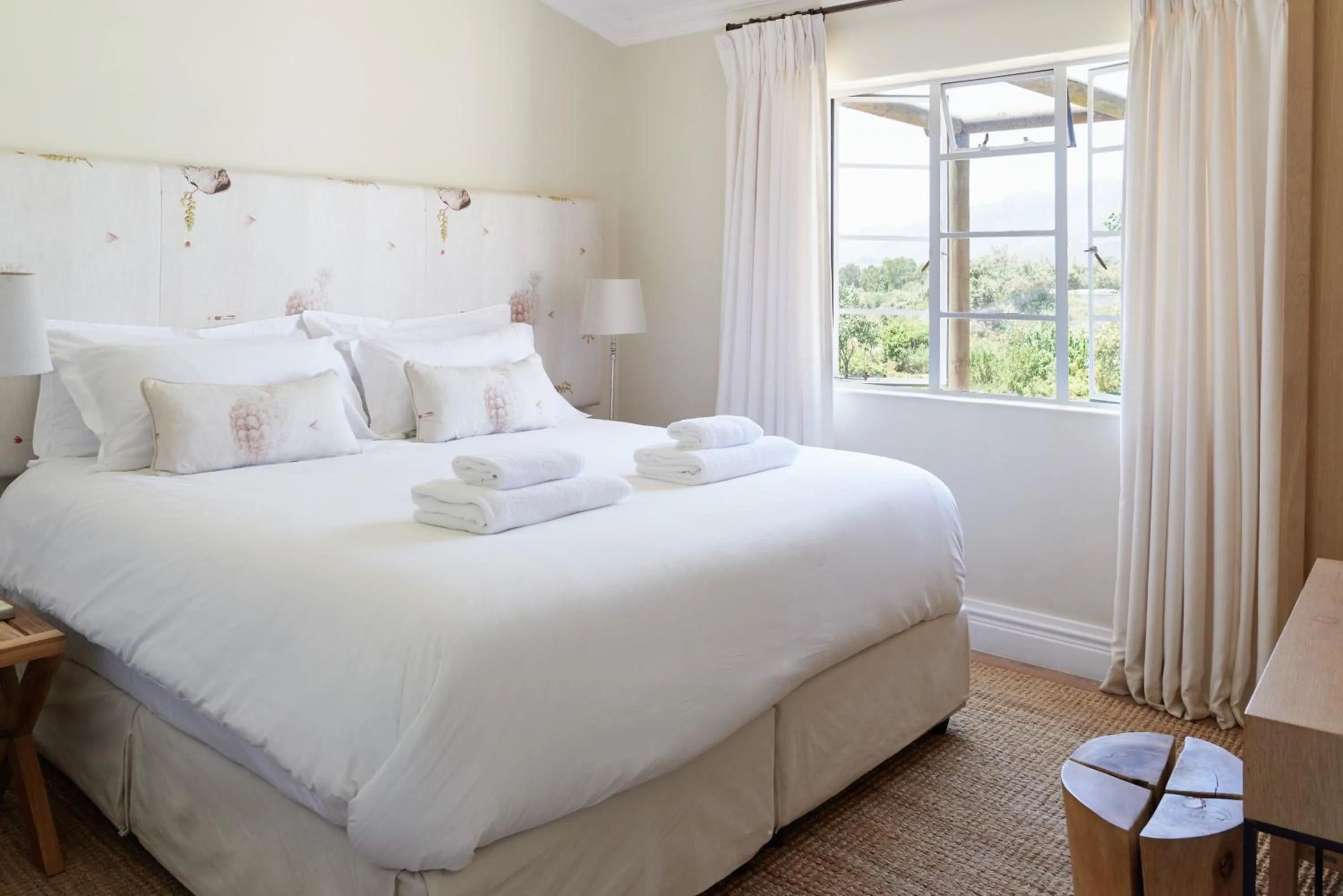 Bed in Boschendal Farm Estate