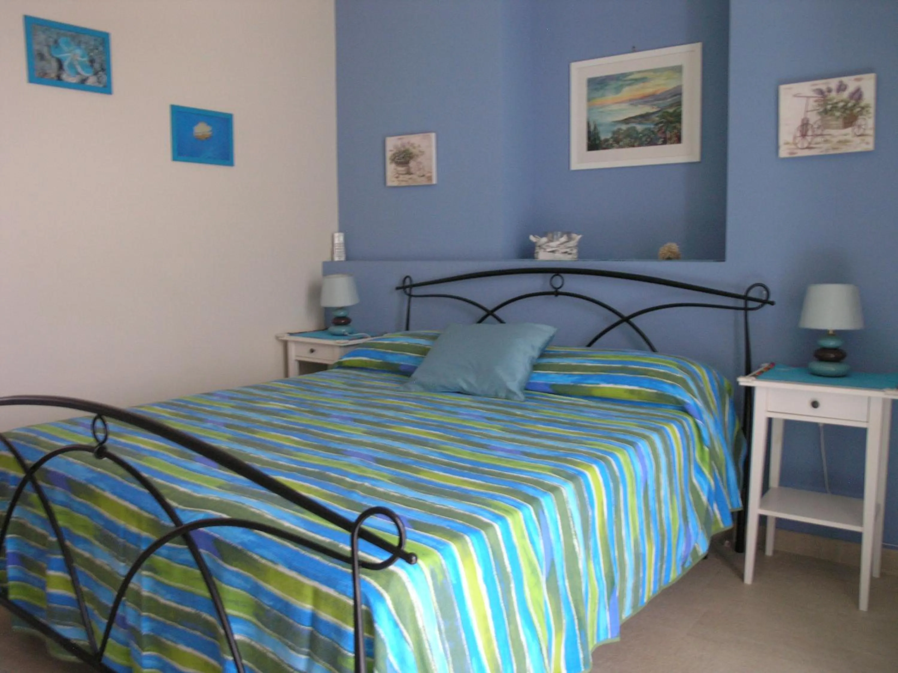 Bedroom, Bed in Appartamento Arancione Taormina