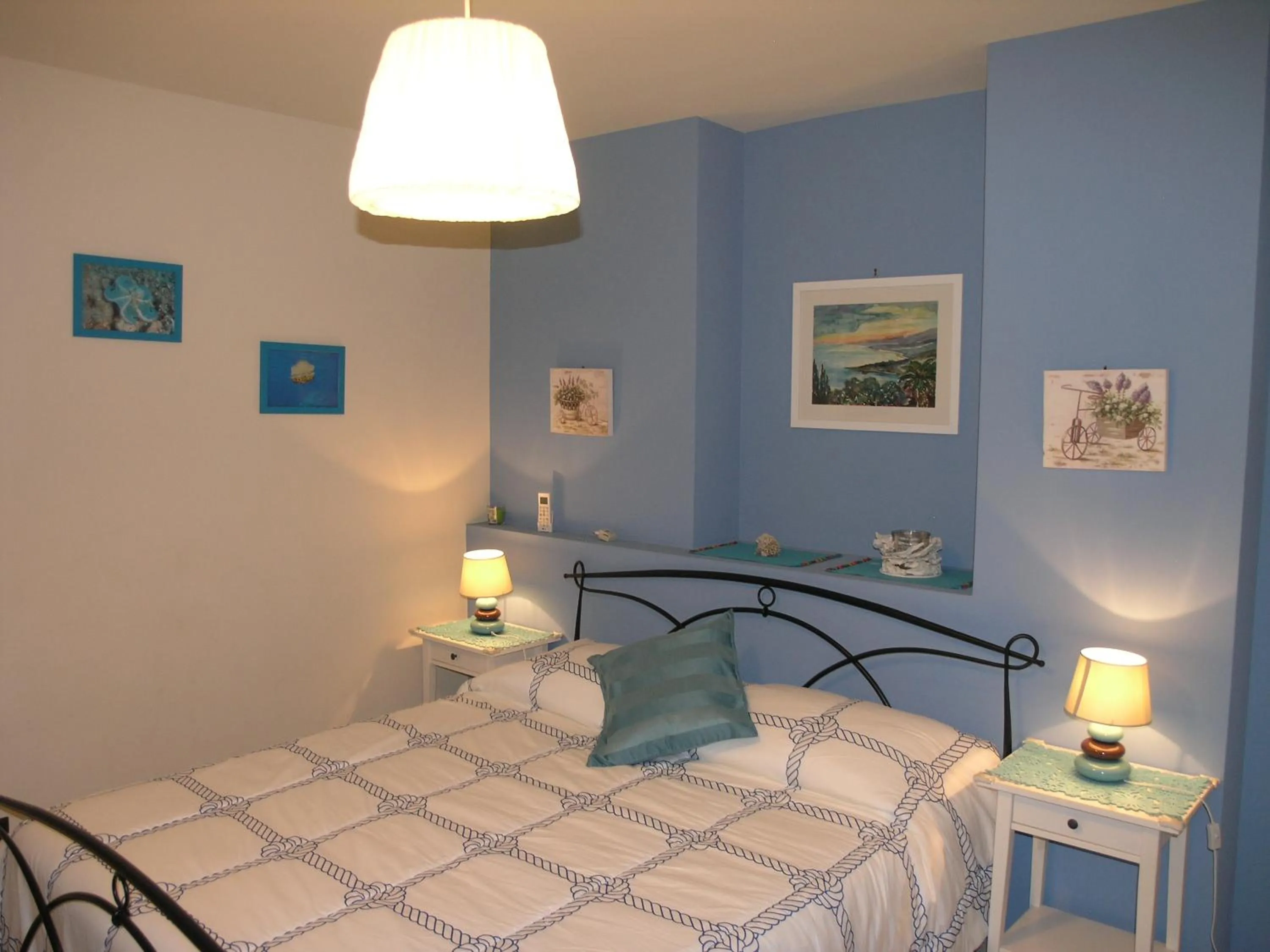 Bedroom, Bed in Appartamento Arancione Taormina