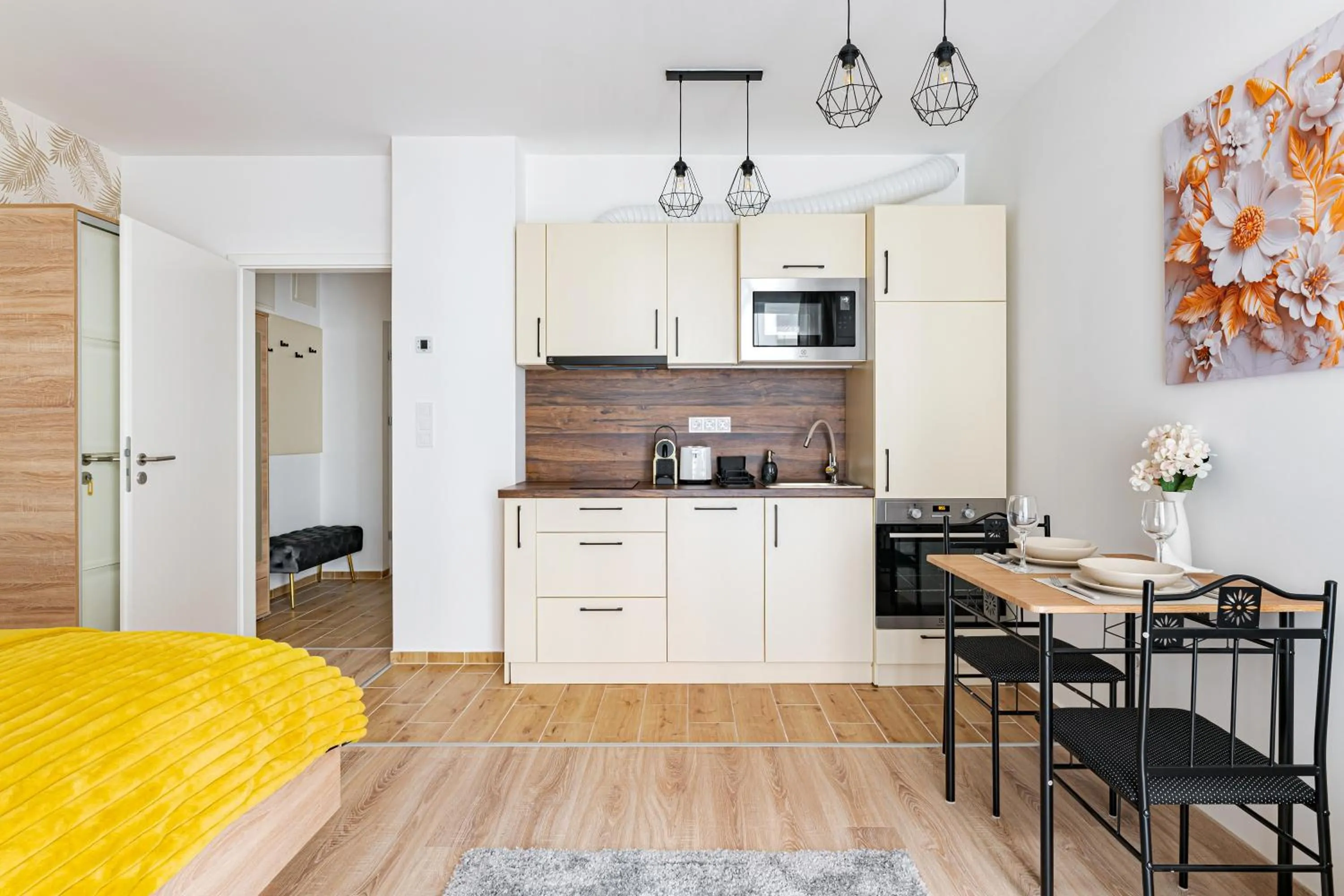 Coffee/tea facilities in Spirit Apartments by FirstHost