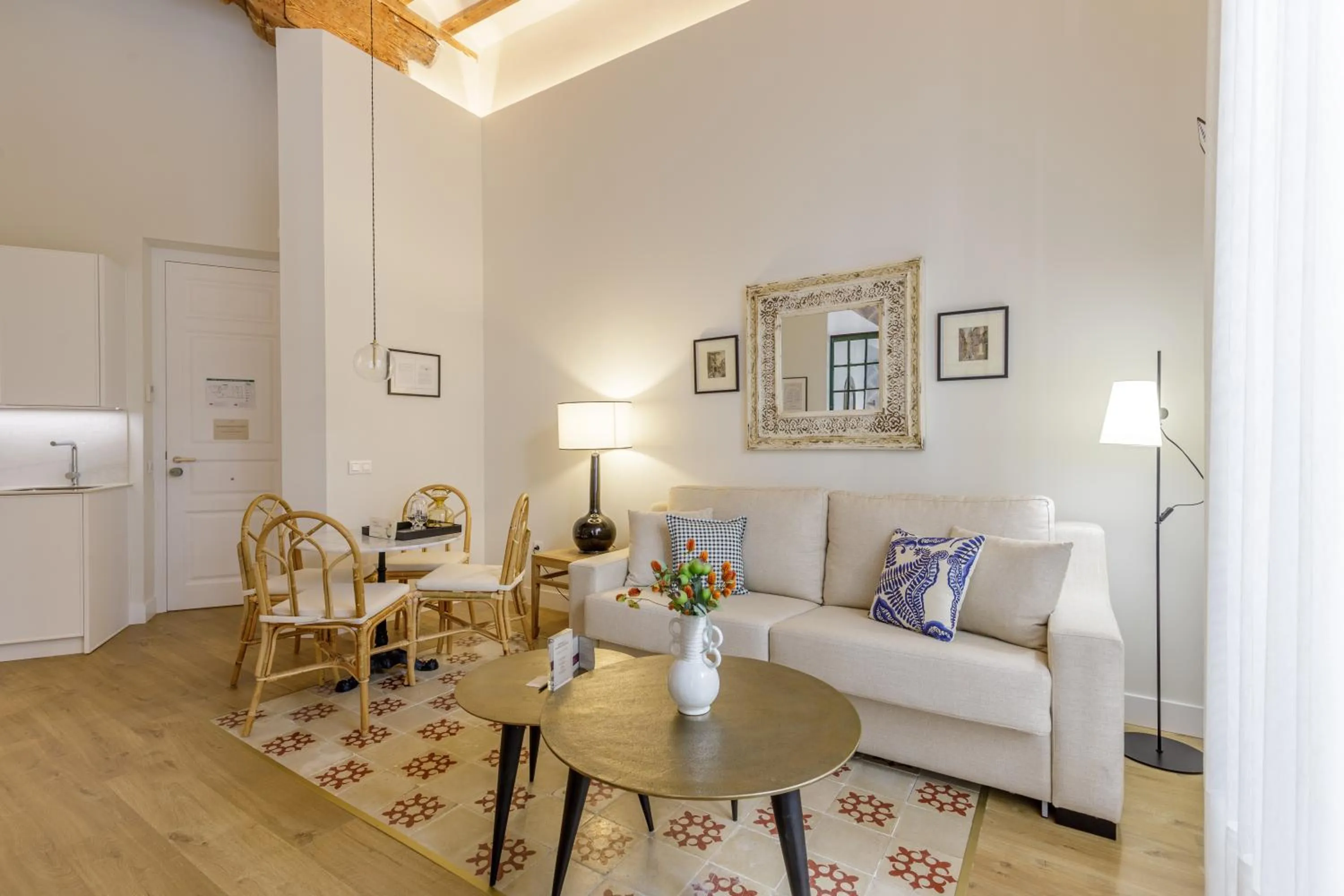 Palacio Vegafuente by Caleta Homes