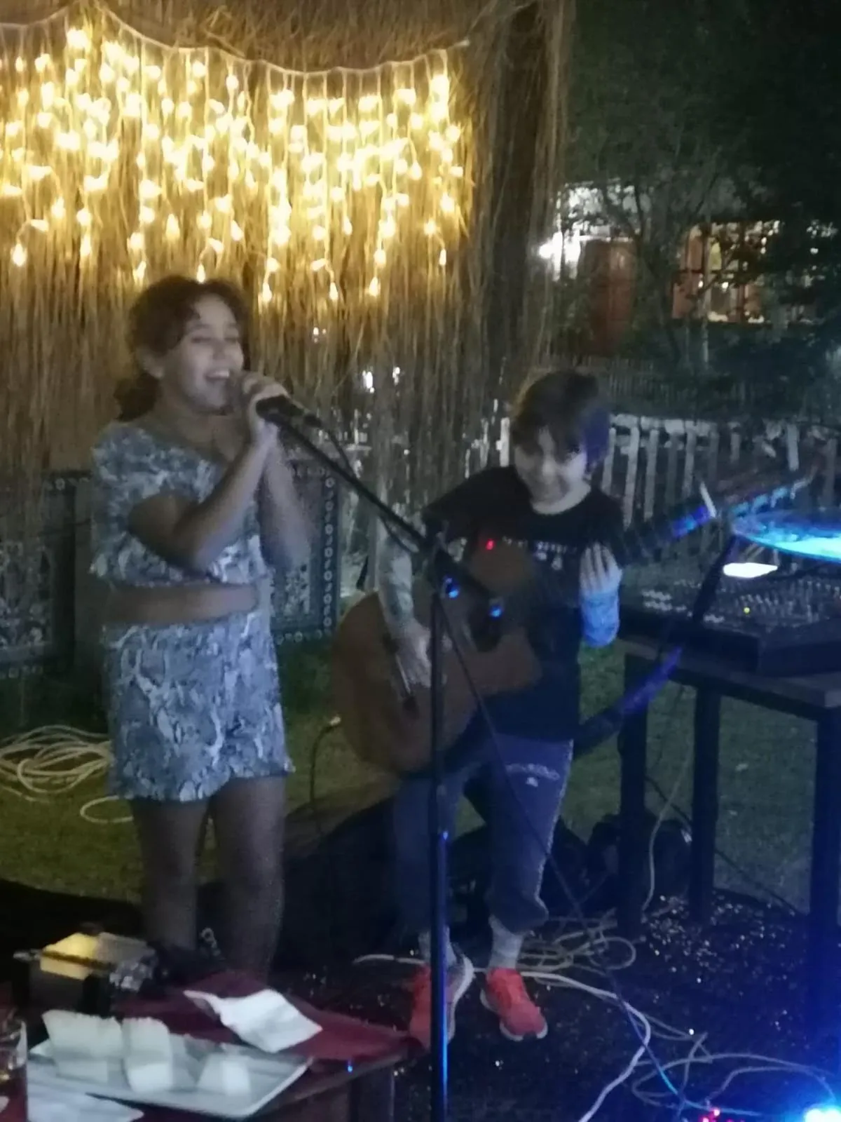 Restaurant/places to eat in Otantik Tas Ev