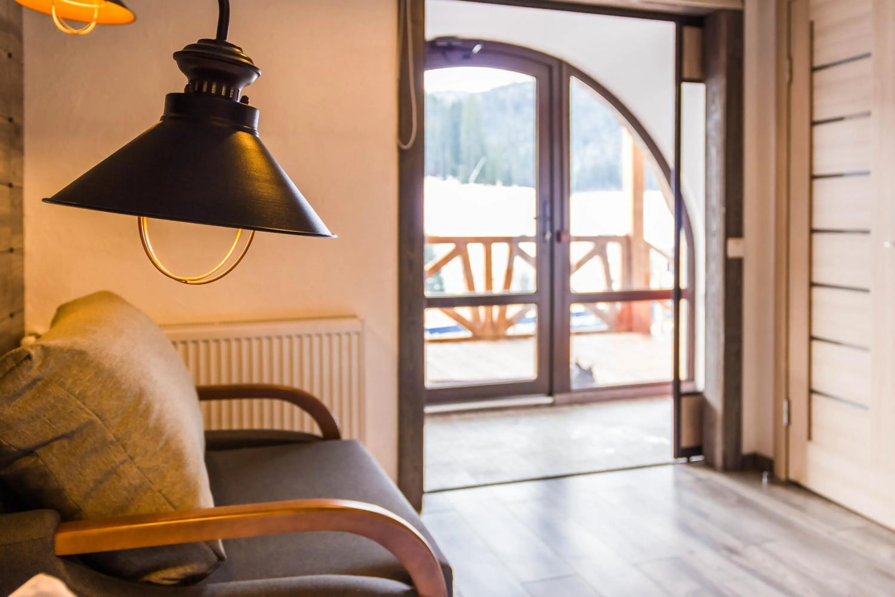 Photo of the whole room in Chalet CrepDeChine Hotel