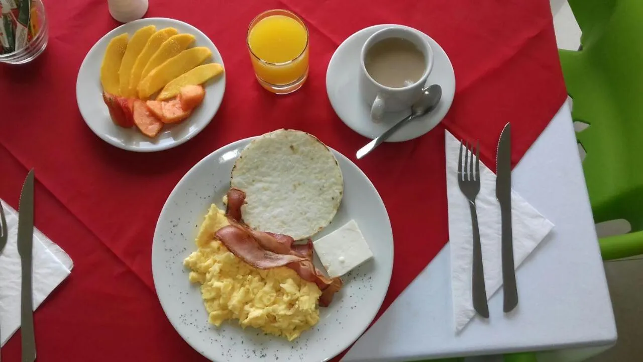 Breakfast in Hotel Pinares Plaza