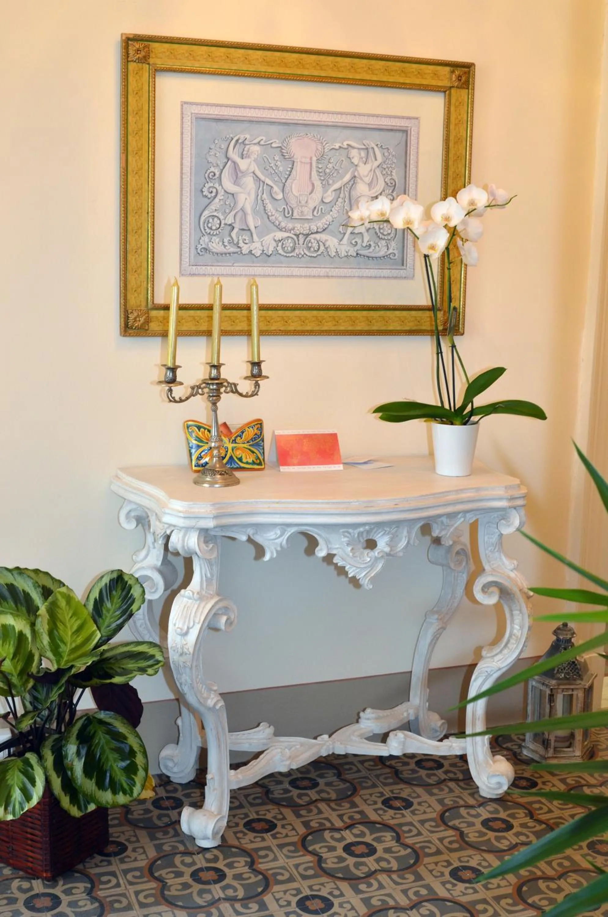 Decorative detail in Casa Elide