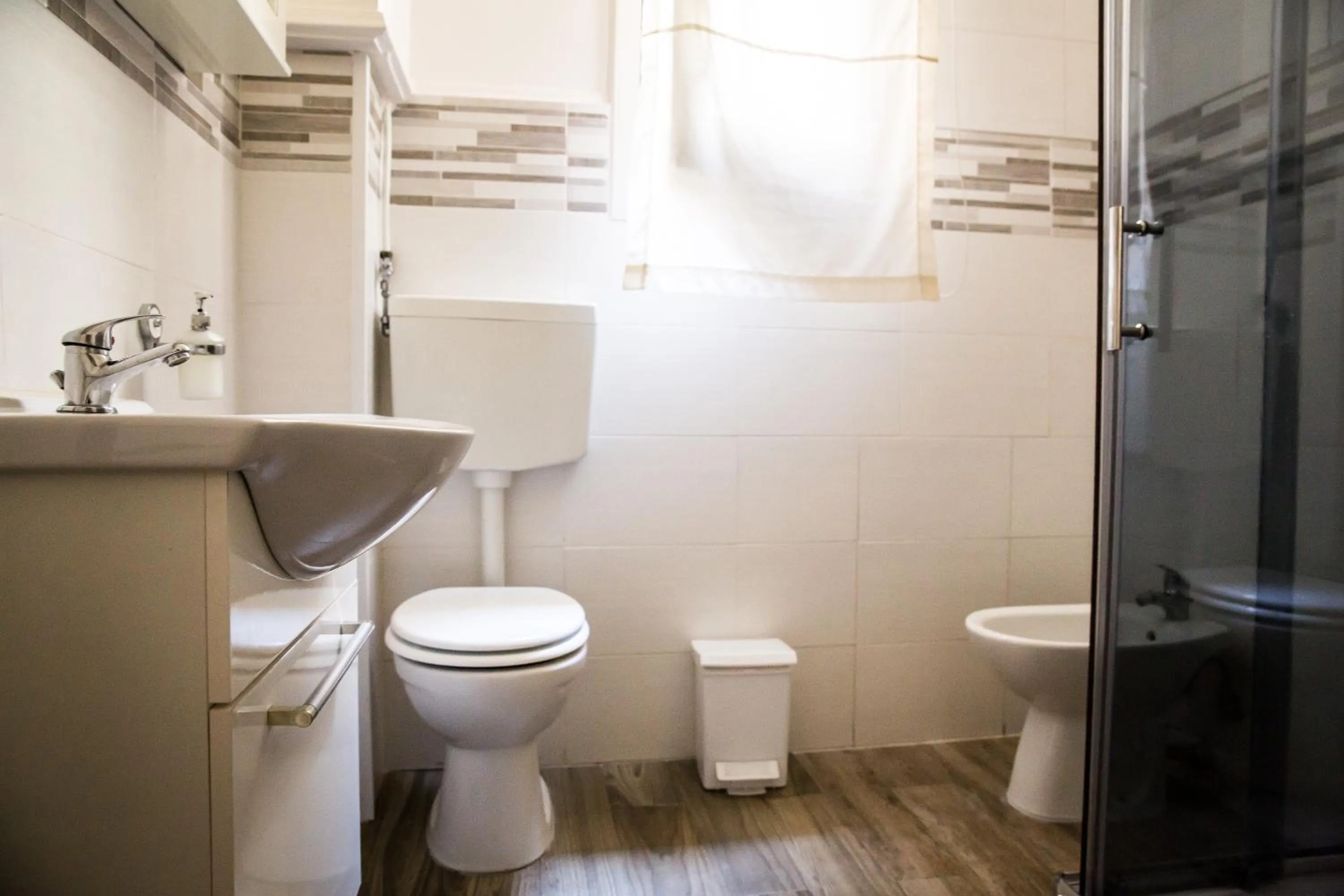 Shower in Casa Elide