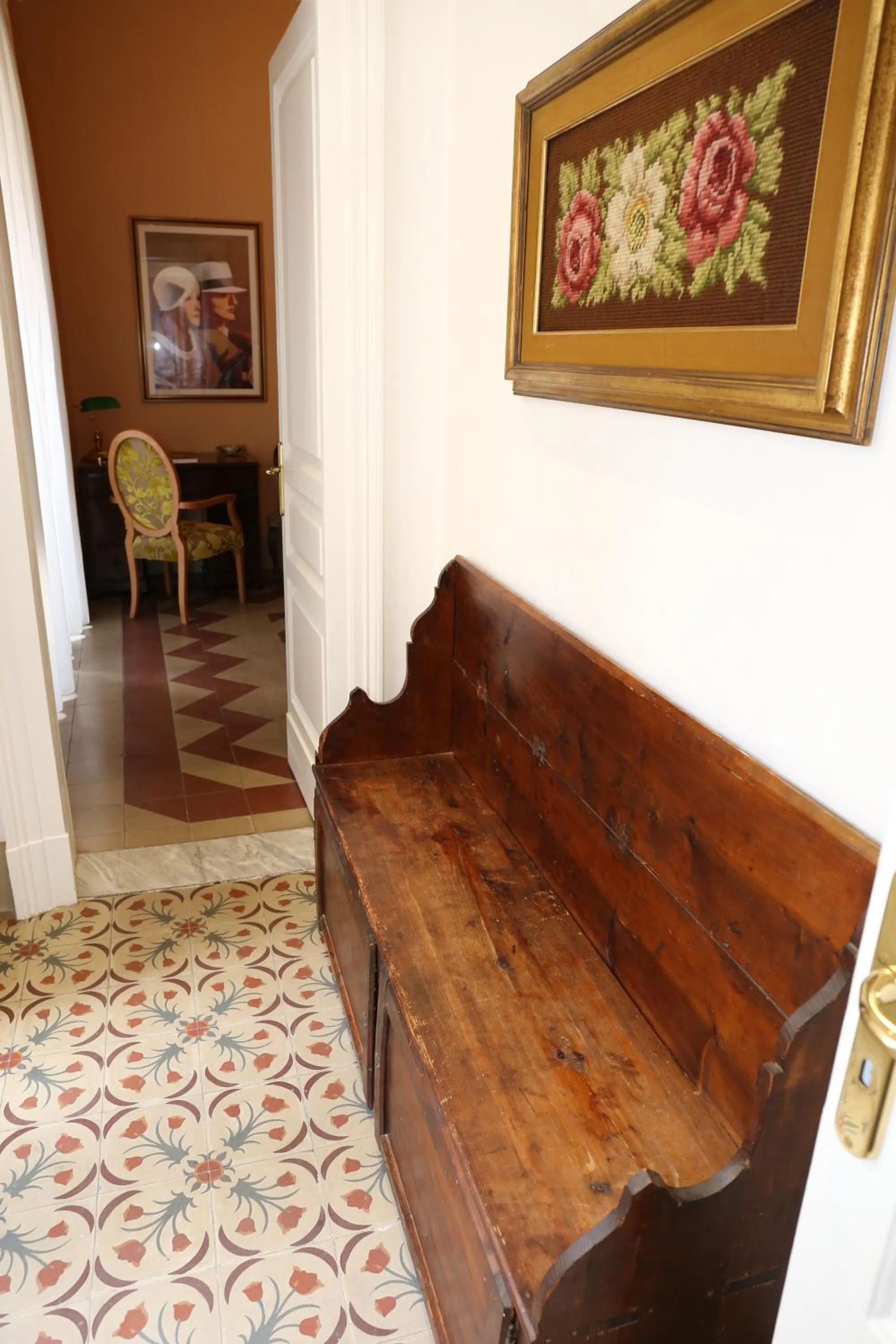 Decorative detail in Casa Elide