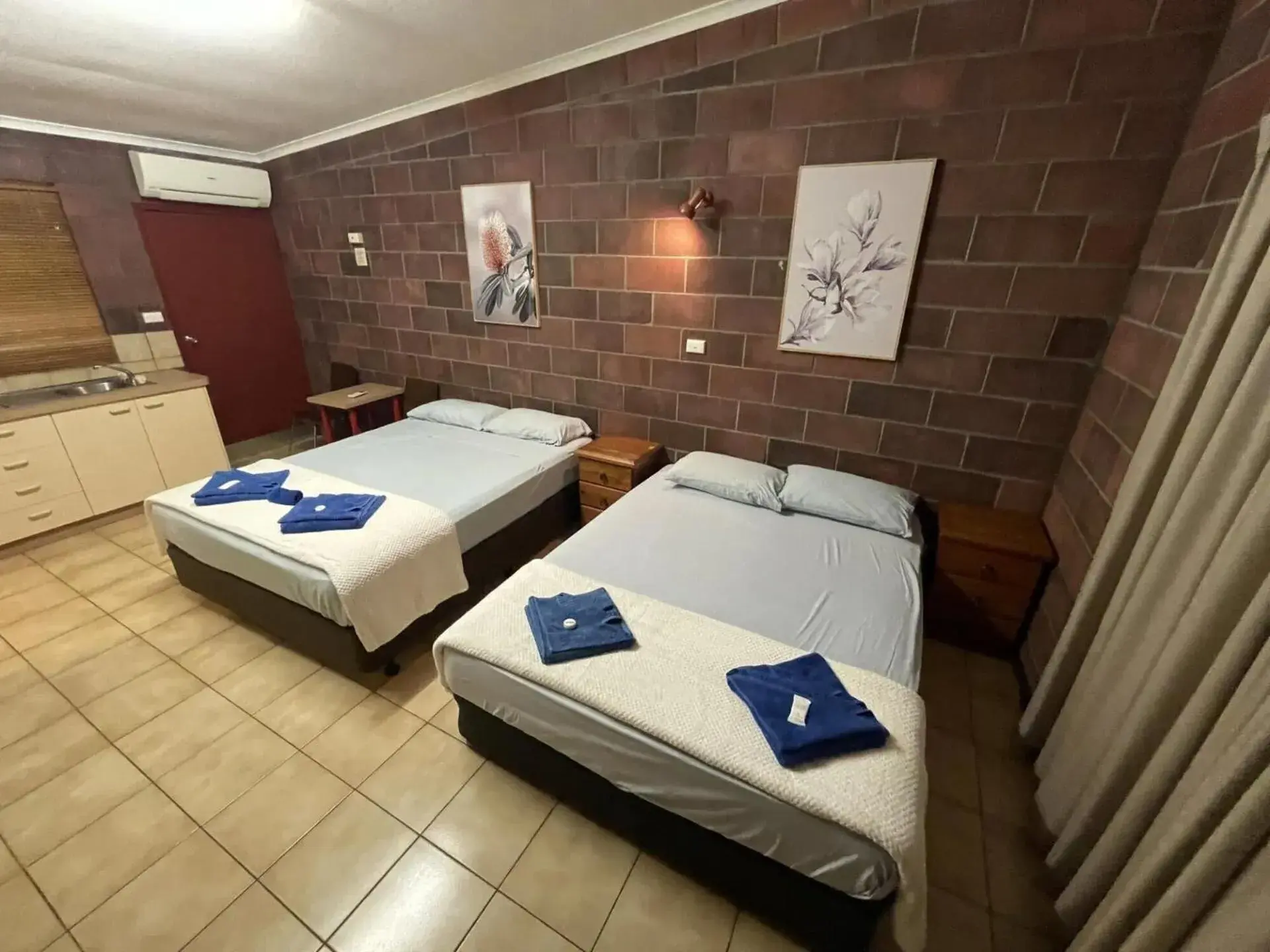 Darwin Boomerang Motel and Caravan Park Darwin Boomerang Motel and Caravan Park