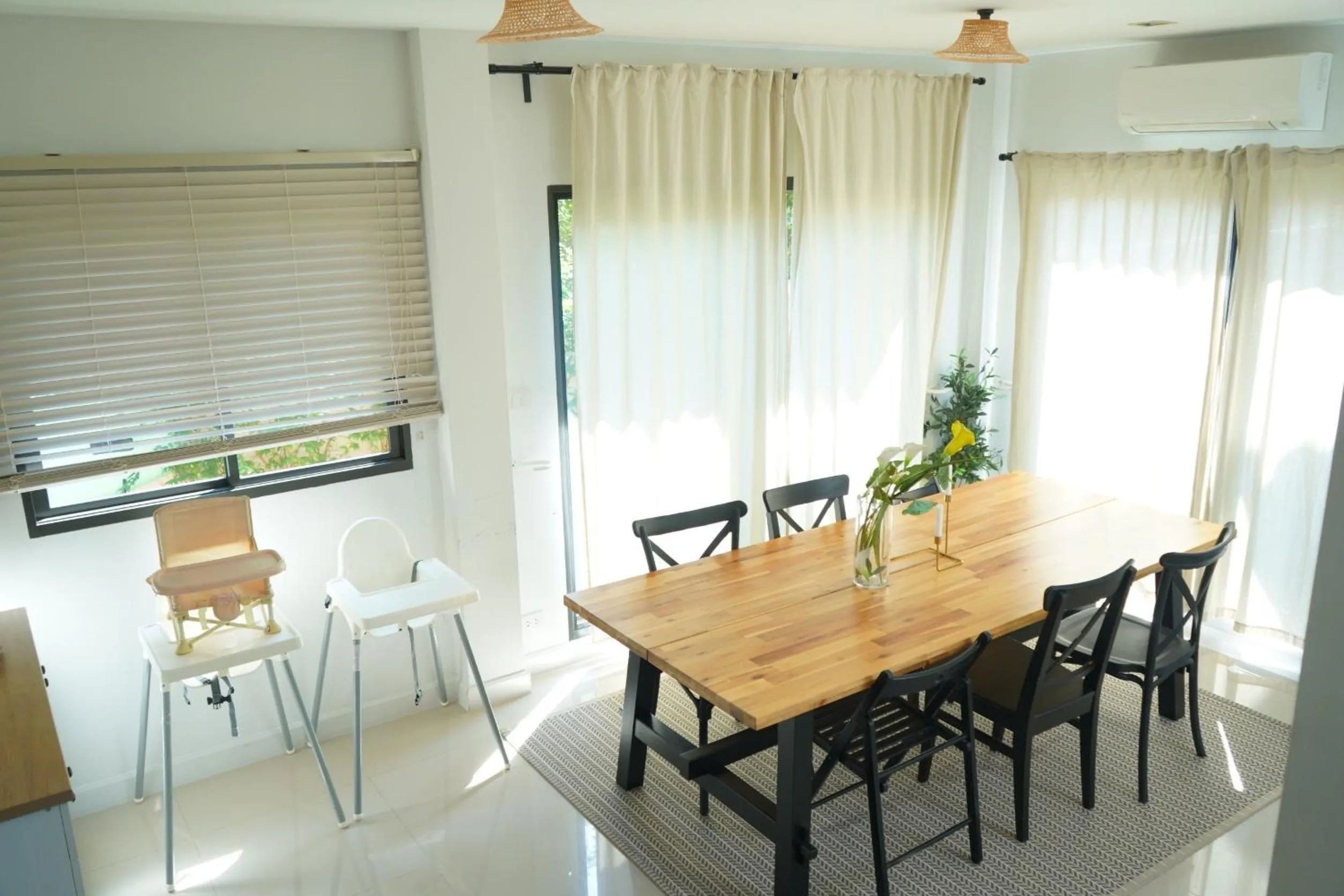 Dining area in Castello Di Mare