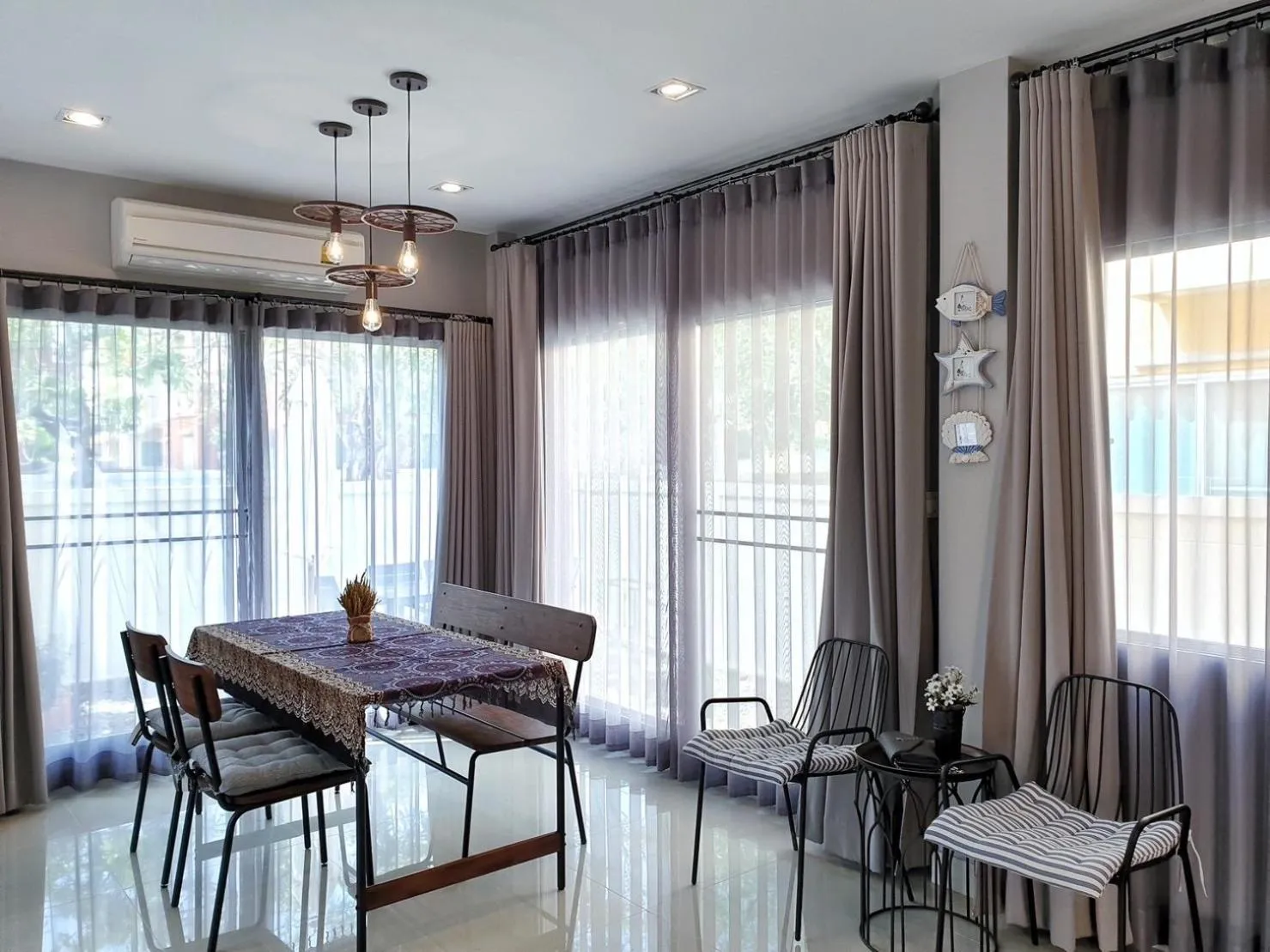 Seating area in Castello Di Mare