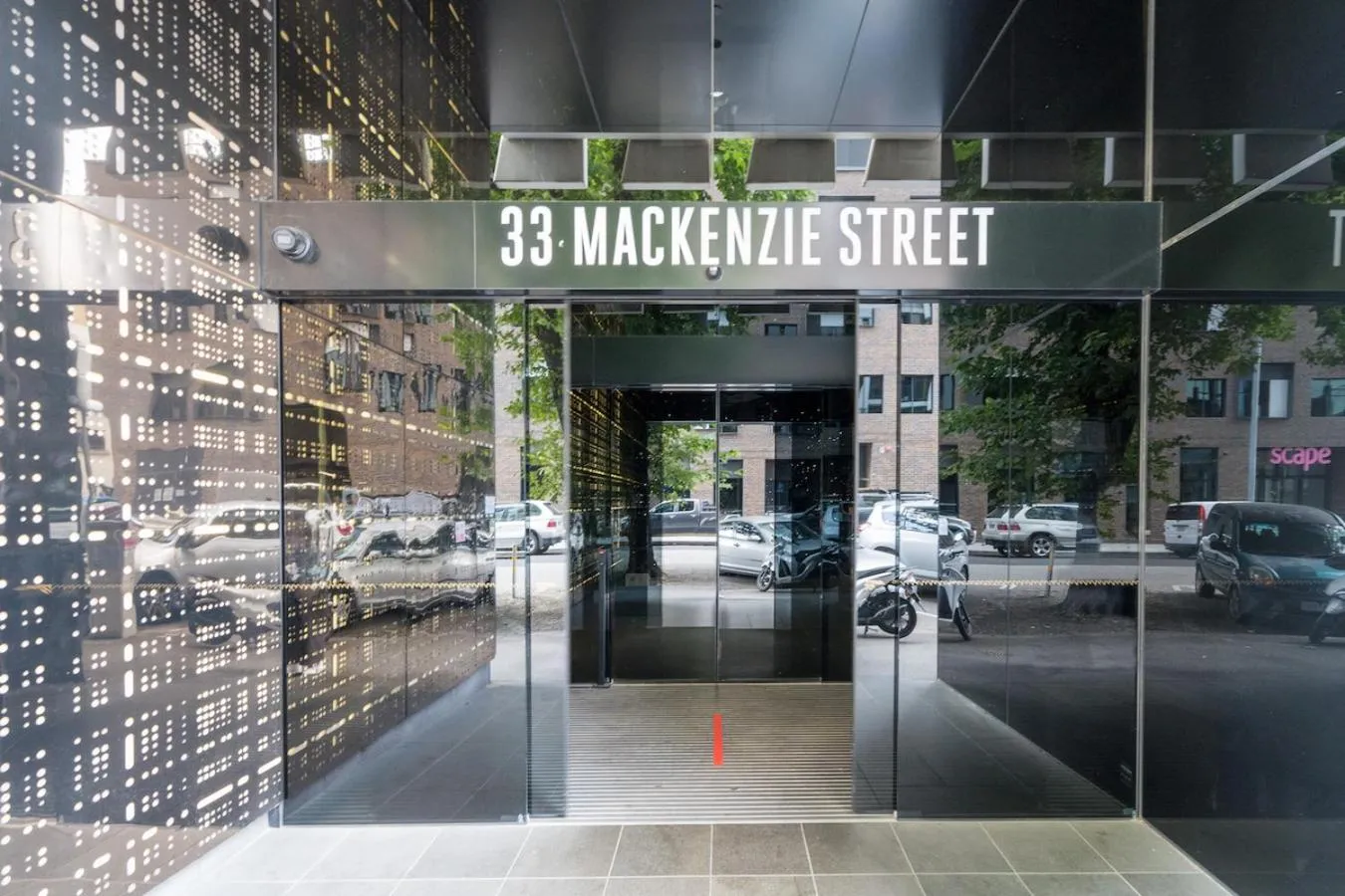 Facade/entrance in StayCentral - Oasis on Mackenzie (CBD)