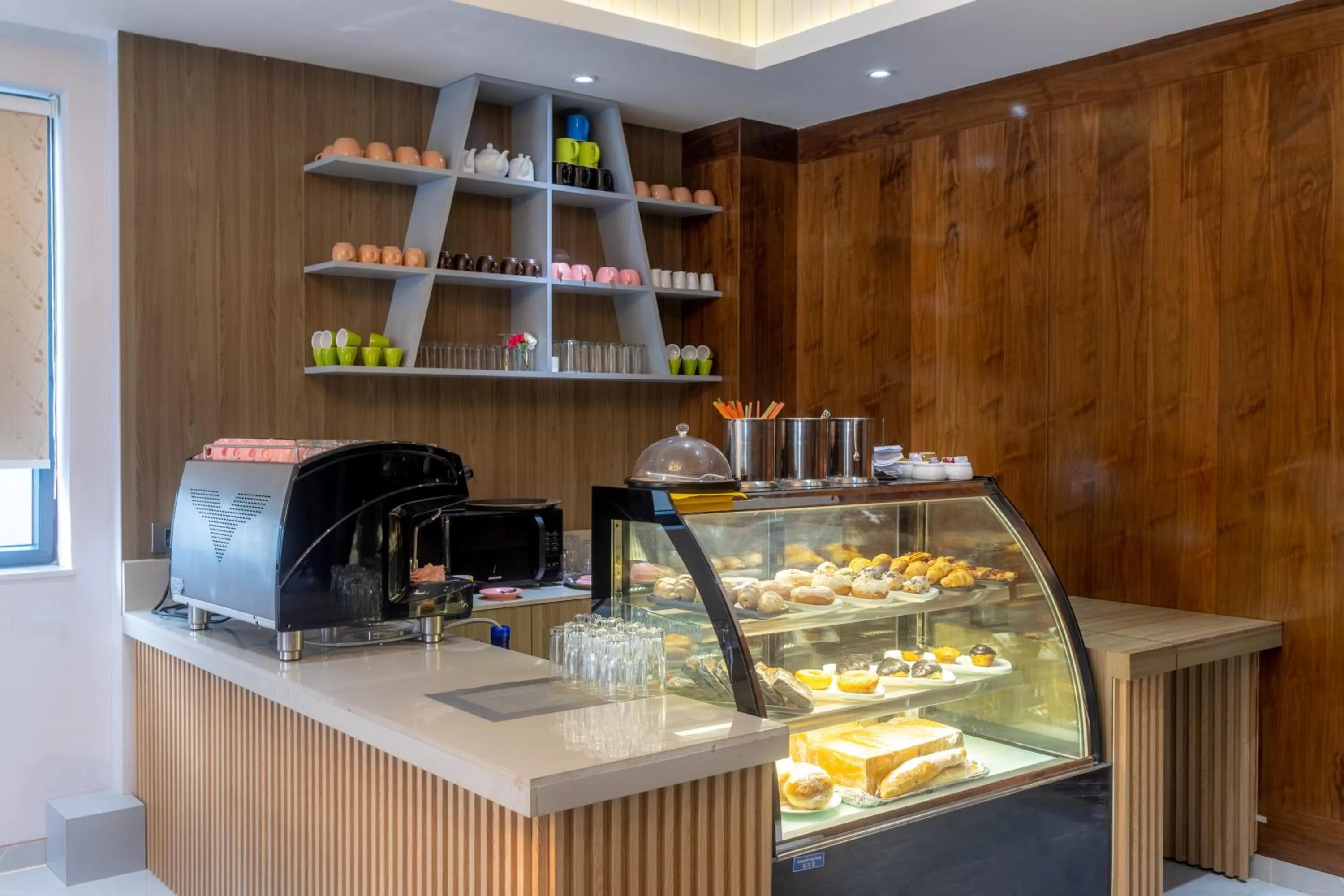 Breakfast in De Crown Inn