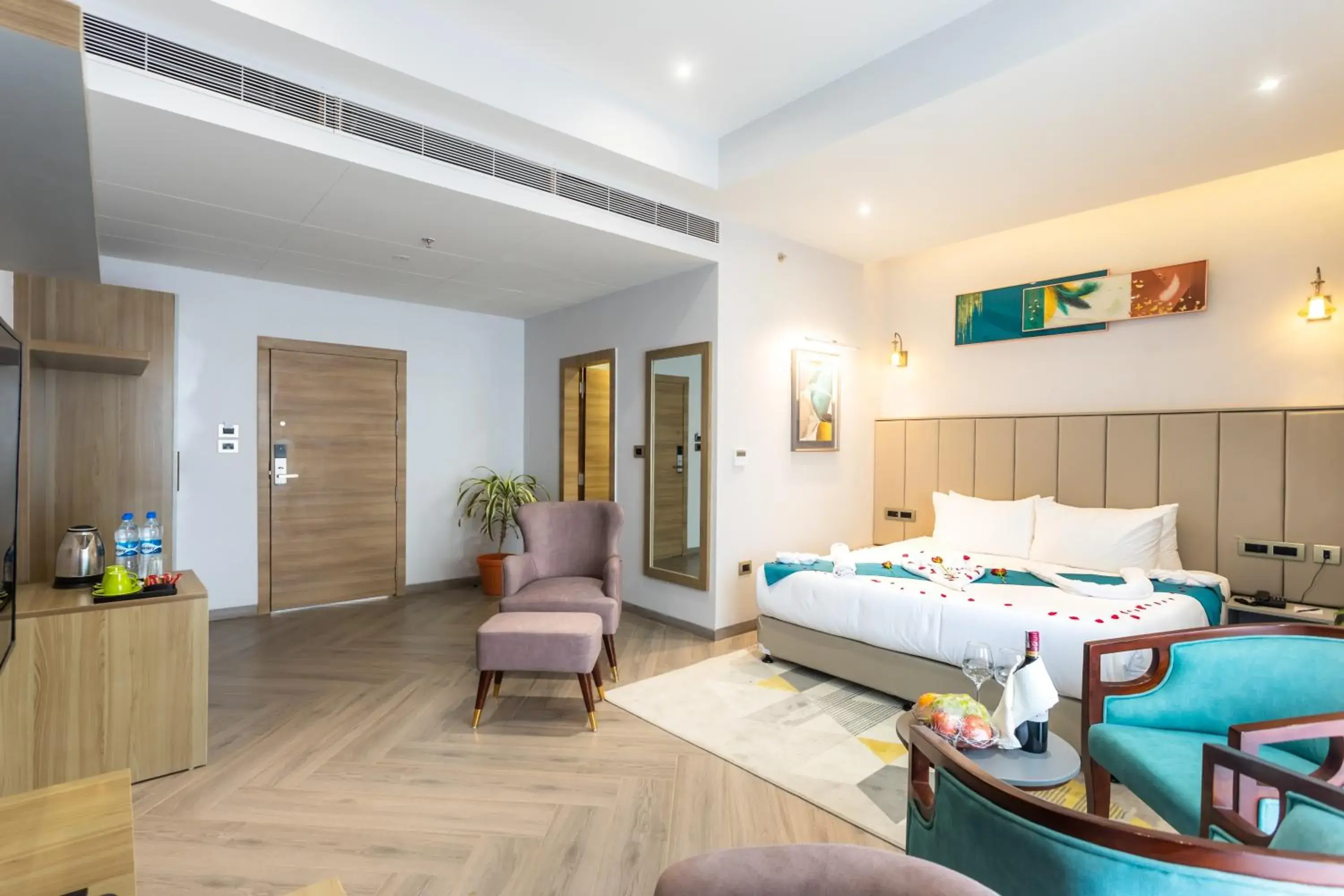 Bedroom, Bed in De Crown Inn Bedroom, Bed in De Crown Inn