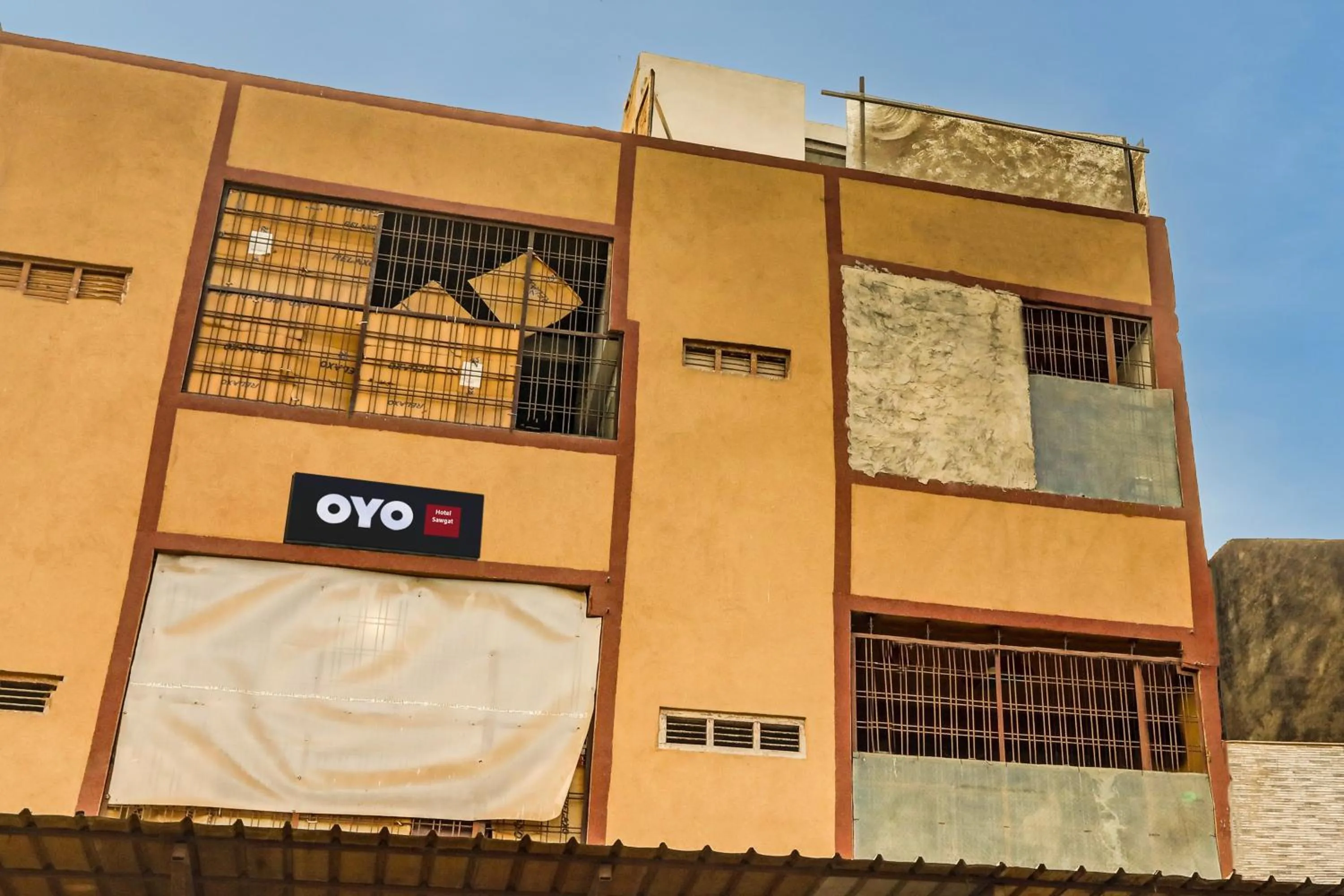 Facade/entrance in Hotel O by OYO Swagat