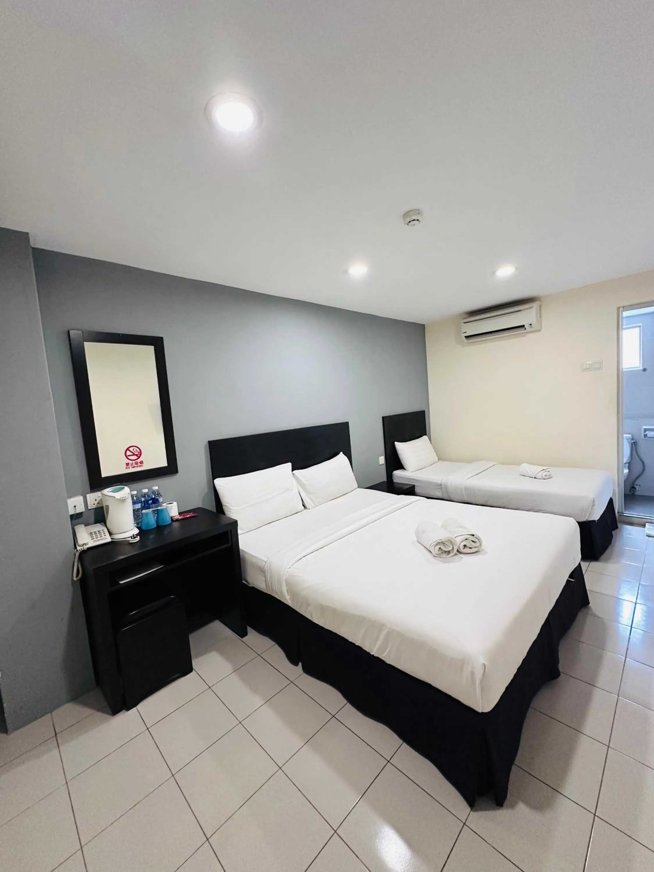 Bed in Your Hotel Klang
