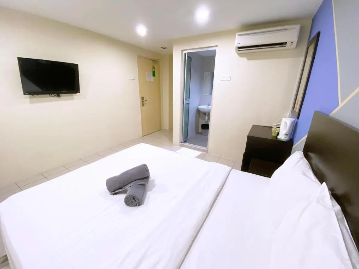 Bed in Your Hotel Klang