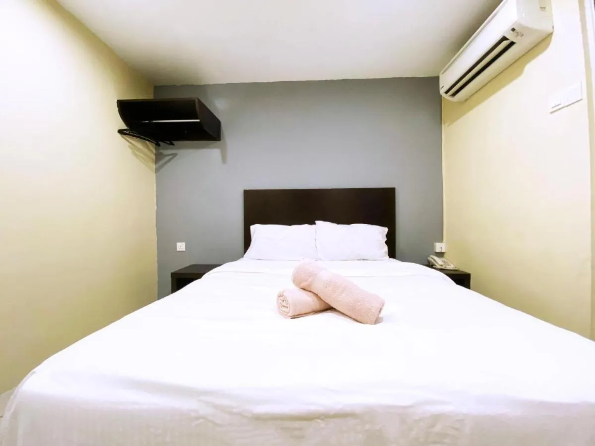Bed in Your Hotel Klang