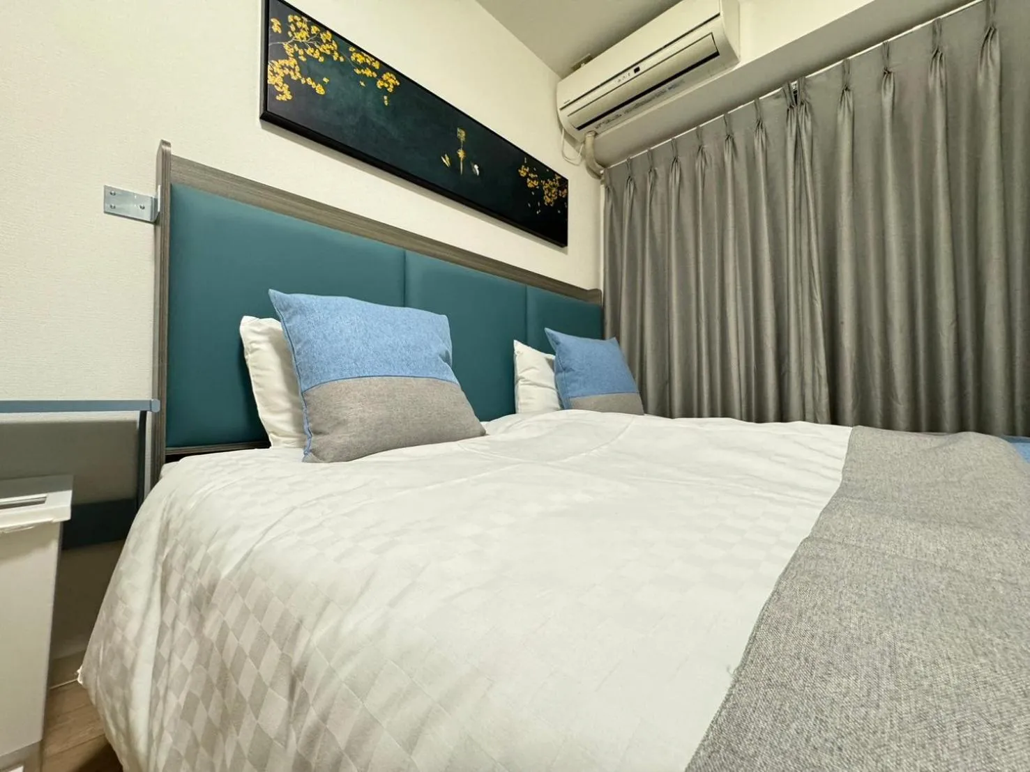 Bed in Sakura Sands Hotel Shinsaibashi