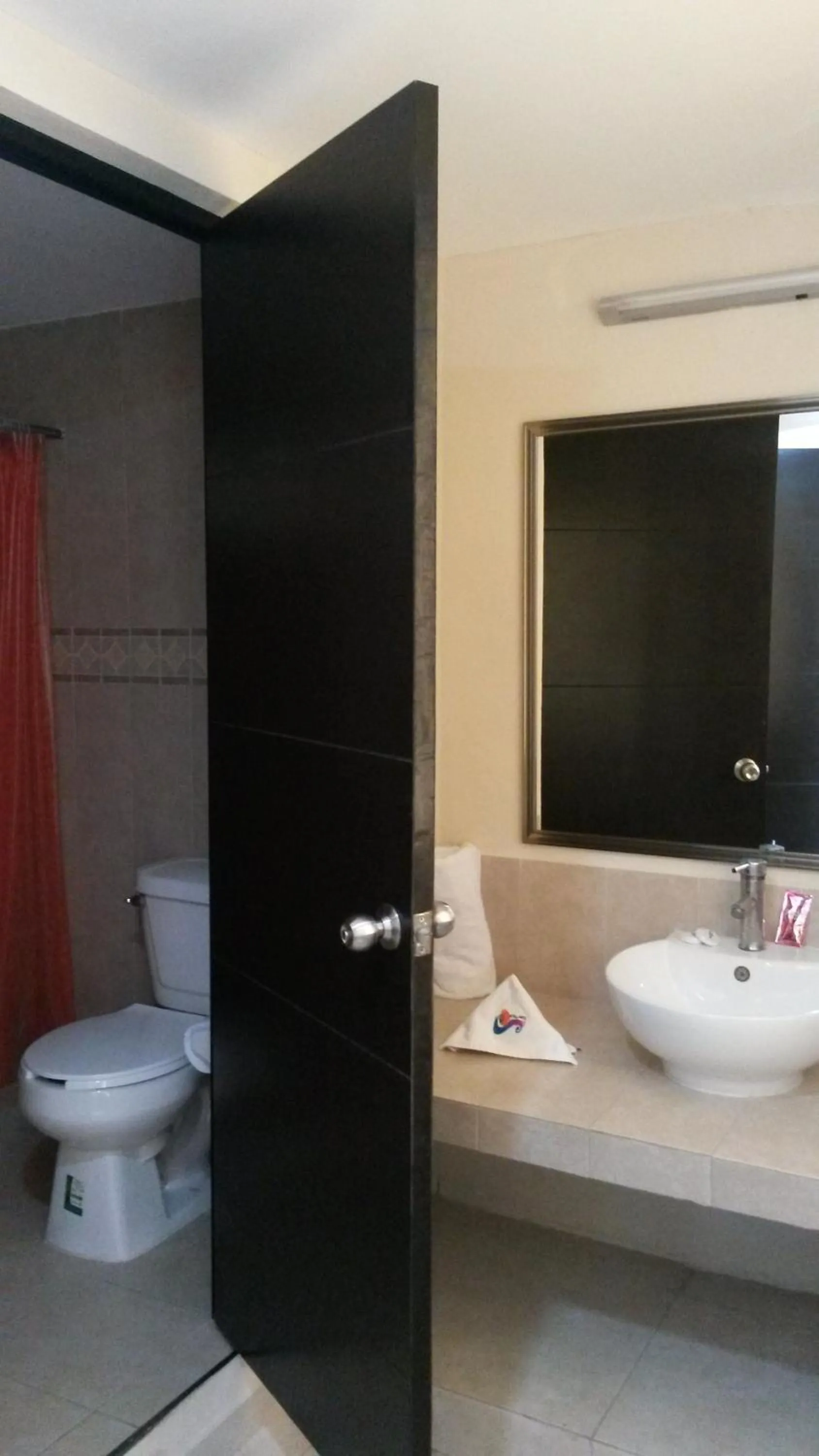 Bathroom in Hotel & Suites Domani
