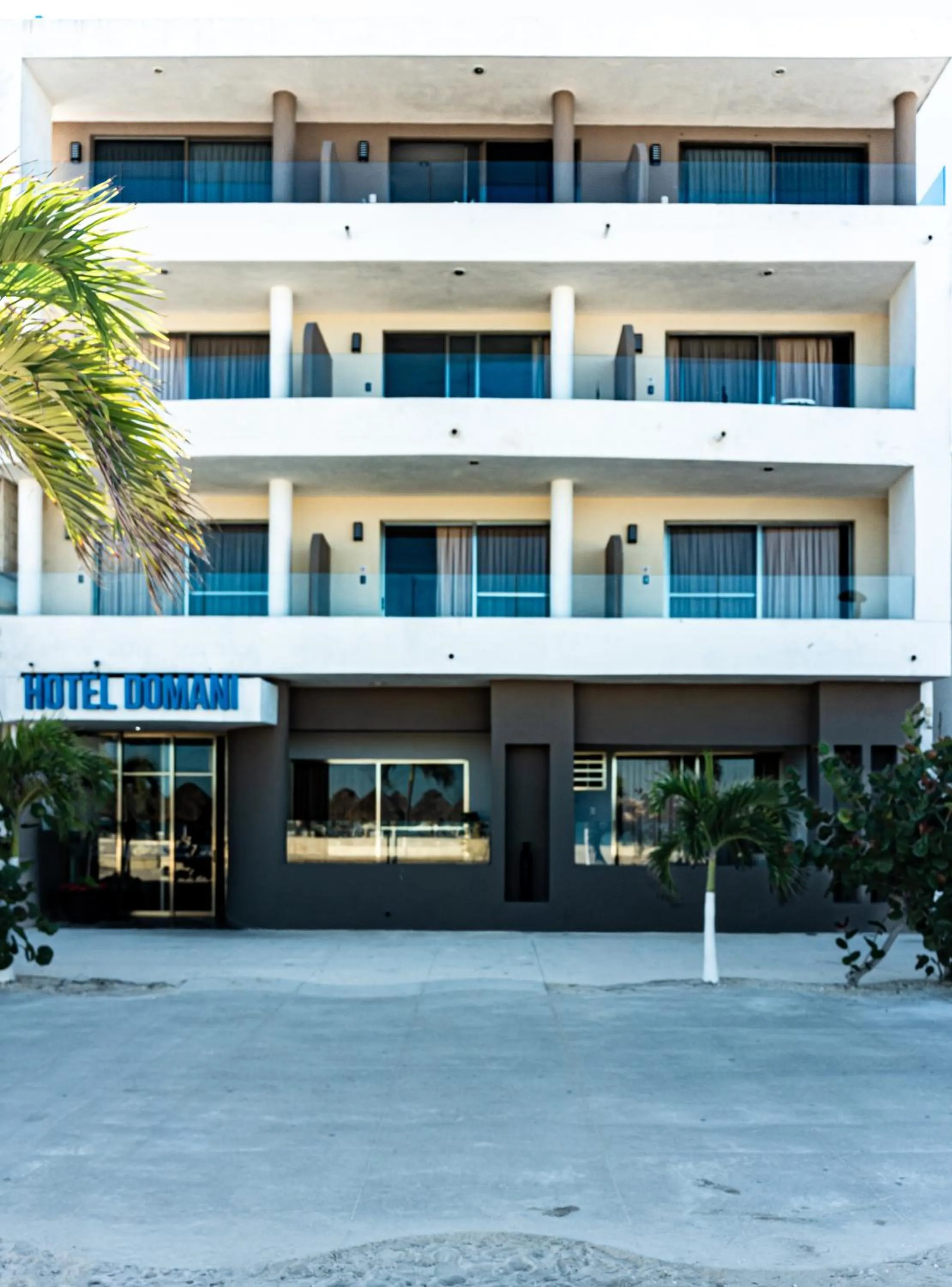 Property building in Hotel & Suites Domani