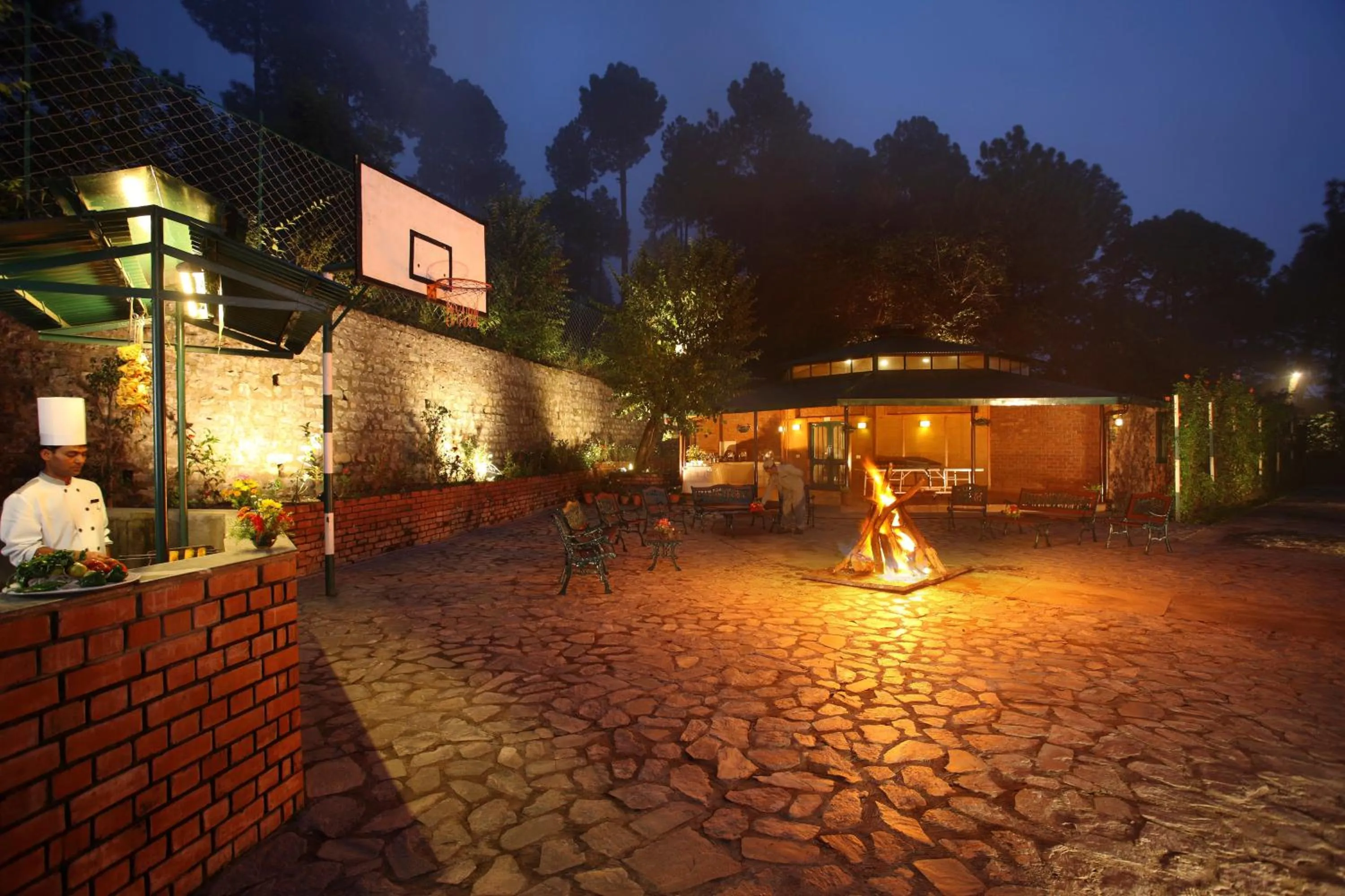 Evening entertainment in Baikunth Resort, Kasauli by Leisure Hotels