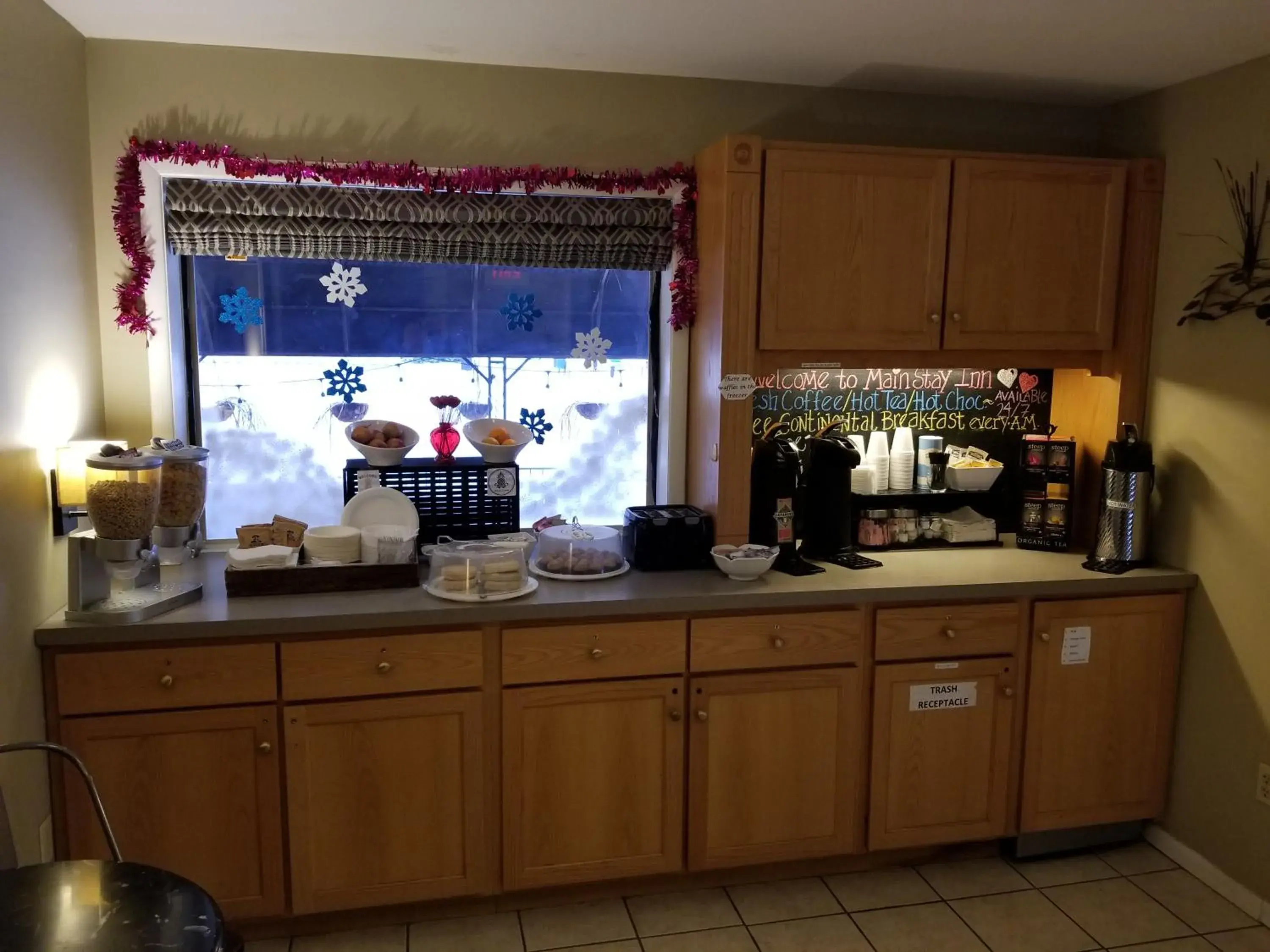 Lobby or reception in Mainstay Inn Lobby or reception in Mainstay Inn