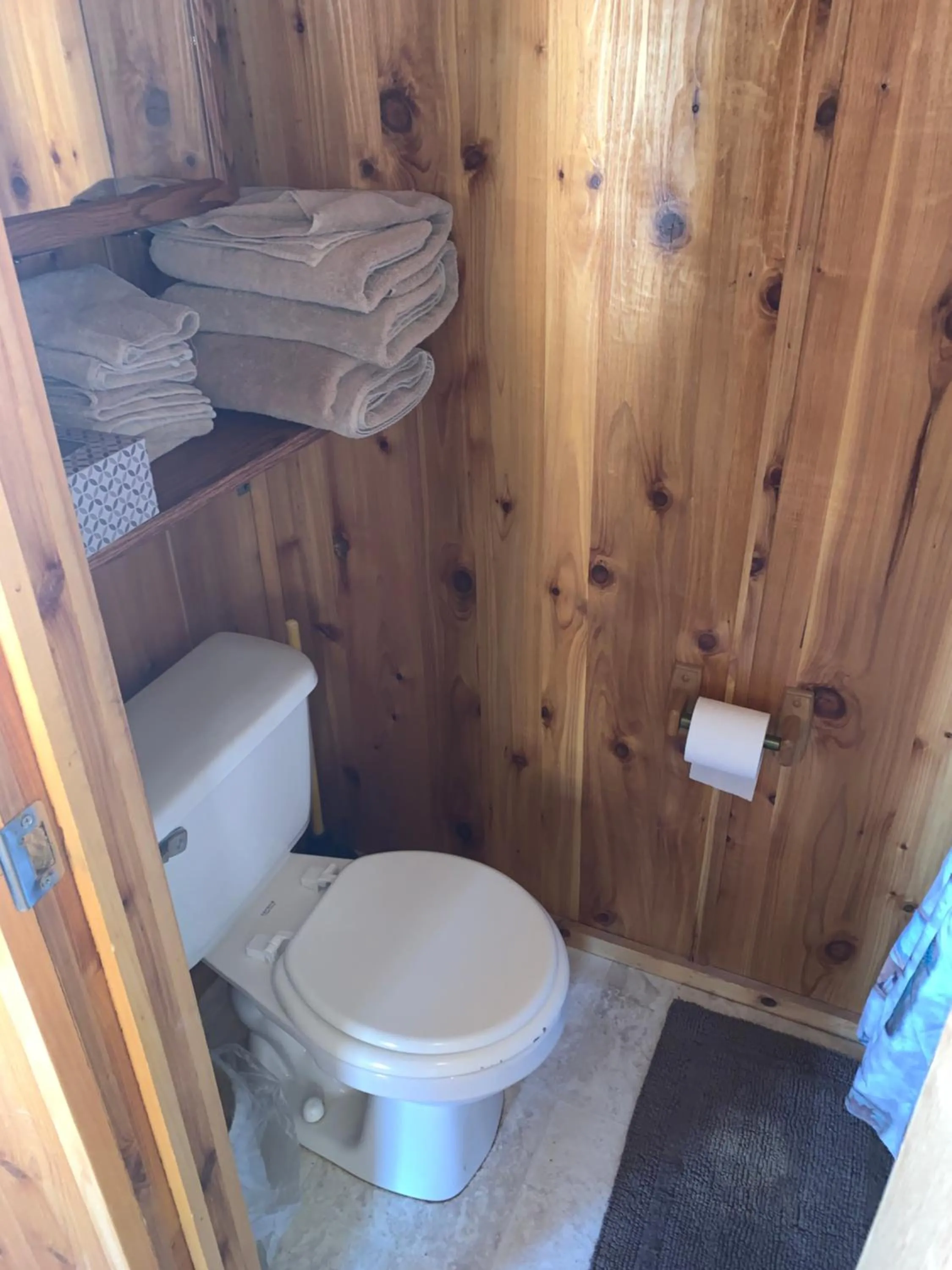 Bathroom in Bearlodge Mountain Resort