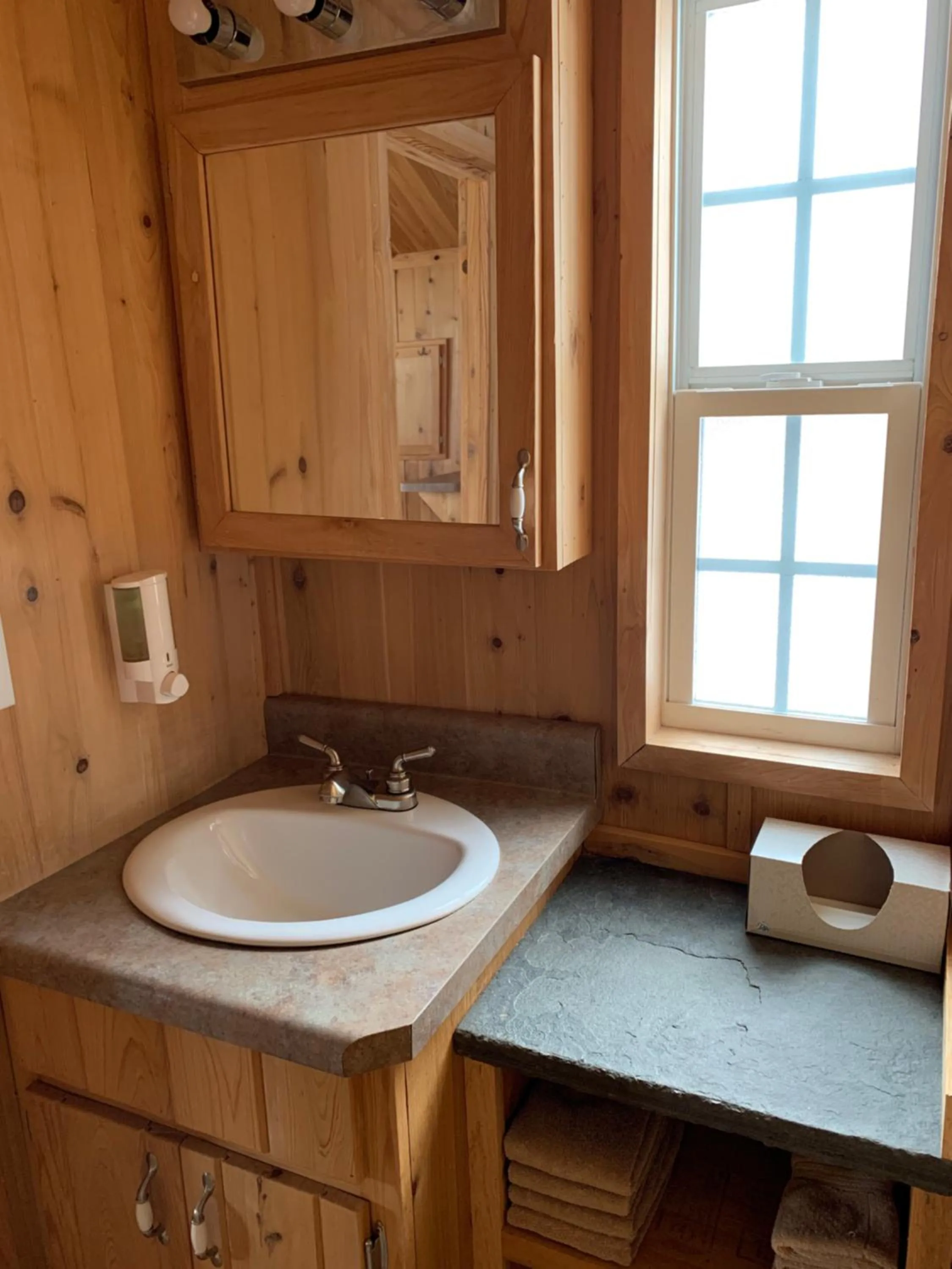 Bathroom in Bearlodge Mountain Resort