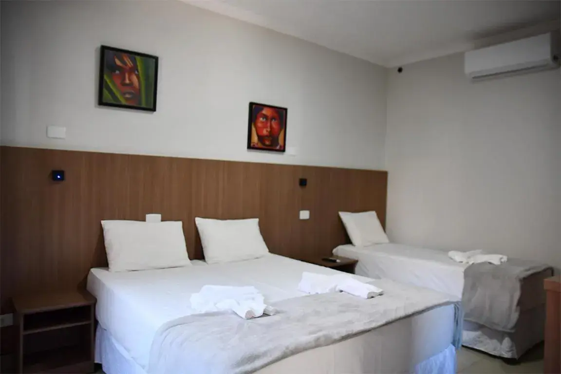 Standard Triple Room in Hotel Praia Parque Standard Triple Room in Hotel Praia Parque