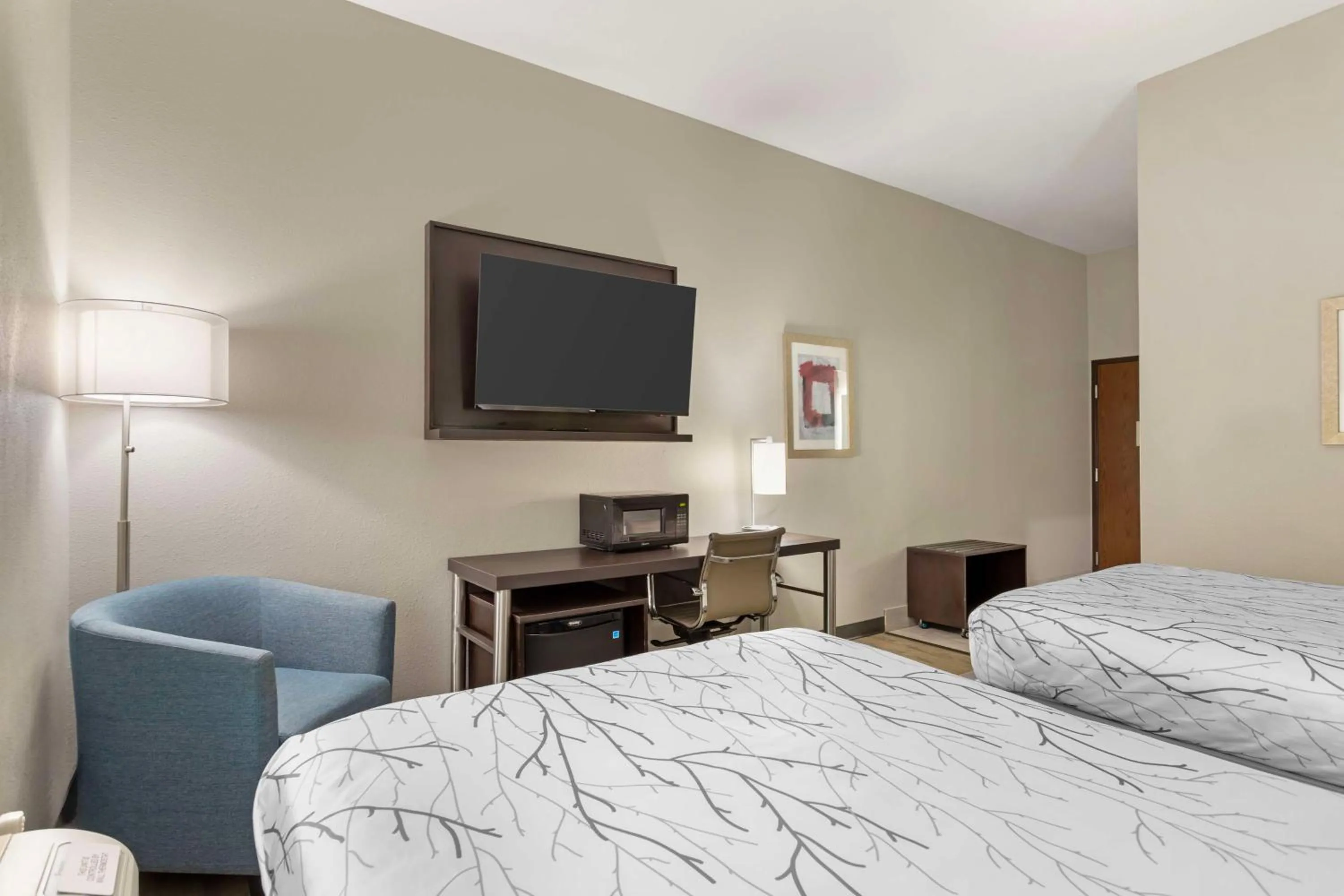 Bedroom, Bed in Best Western Casino Inn