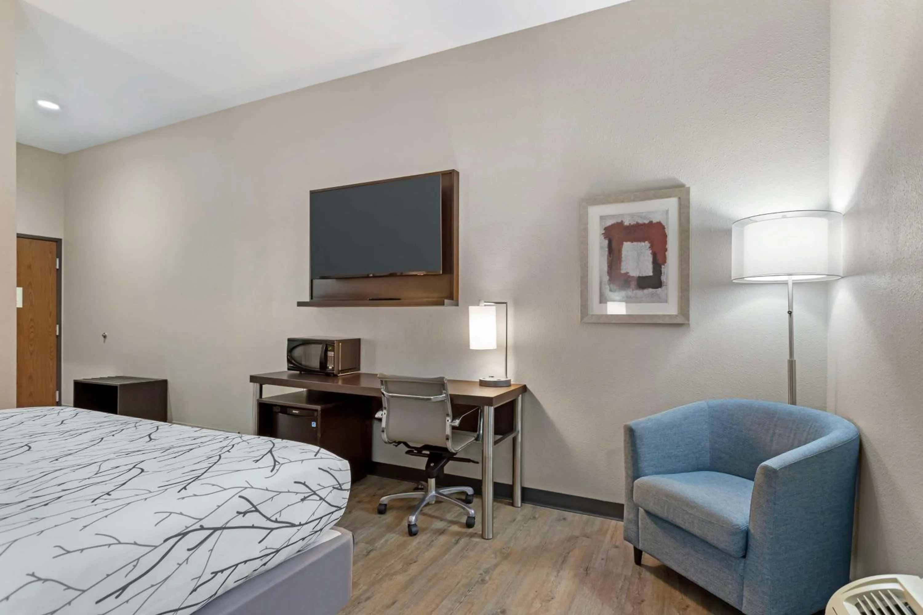 Bedroom, Bed in Best Western Casino Inn