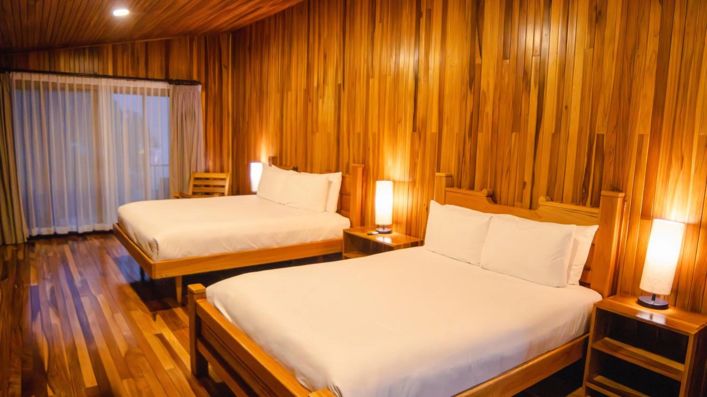 Bed in Fondavela Hotel