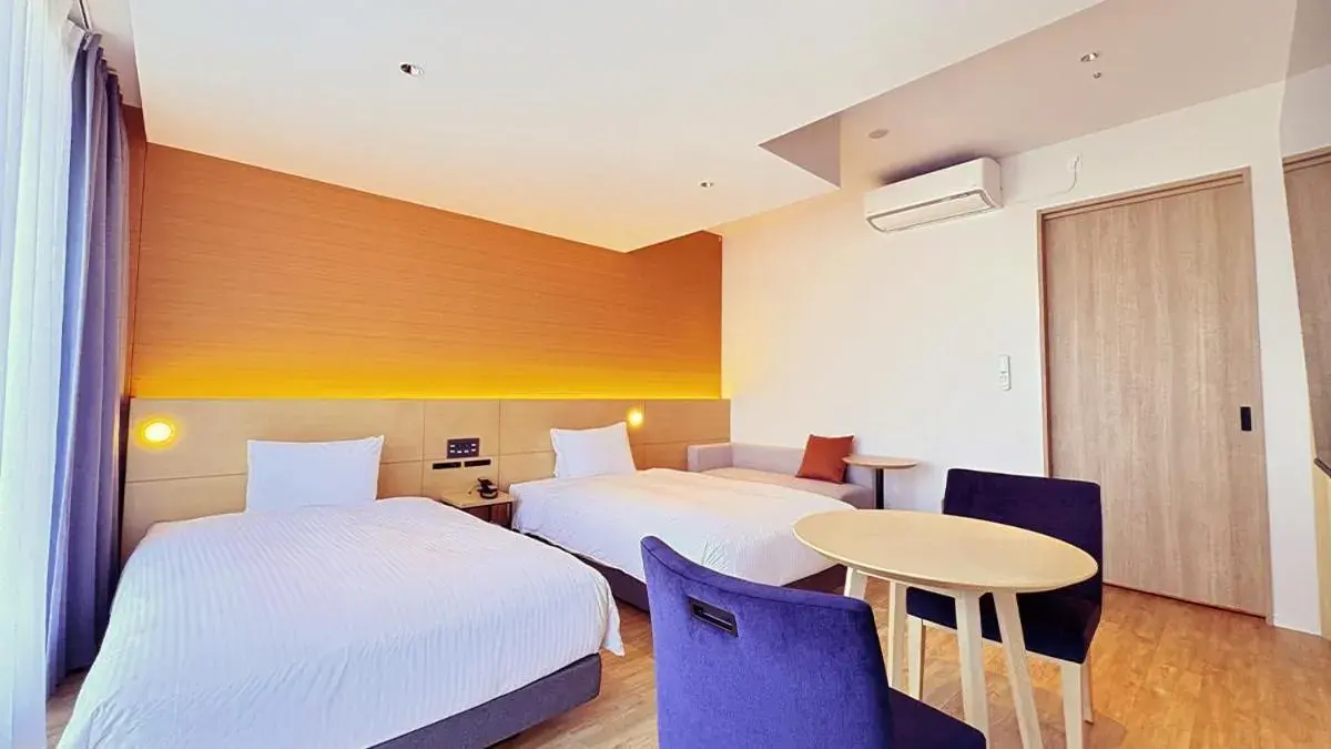 Photo of the whole room, Bed in Sotetsu Hotels The Splaisir Yokohama Photo of the whole room, Bed in Sotetsu Hotels The Splaisir Yokohama