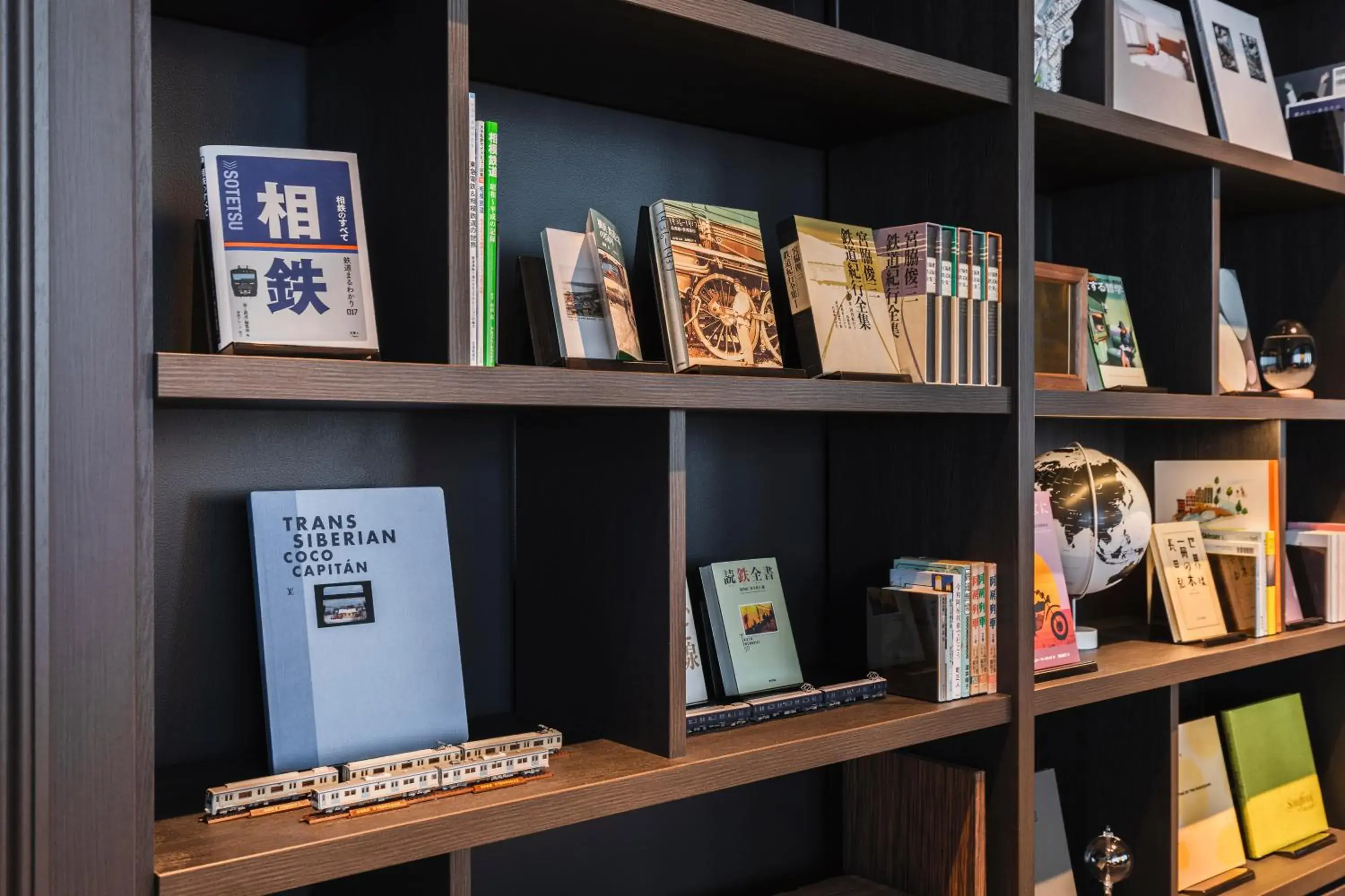 Lobby or reception in Sotetsu Hotels The Splaisir Yokohama Lobby or reception in Sotetsu Hotels The Splaisir Yokohama