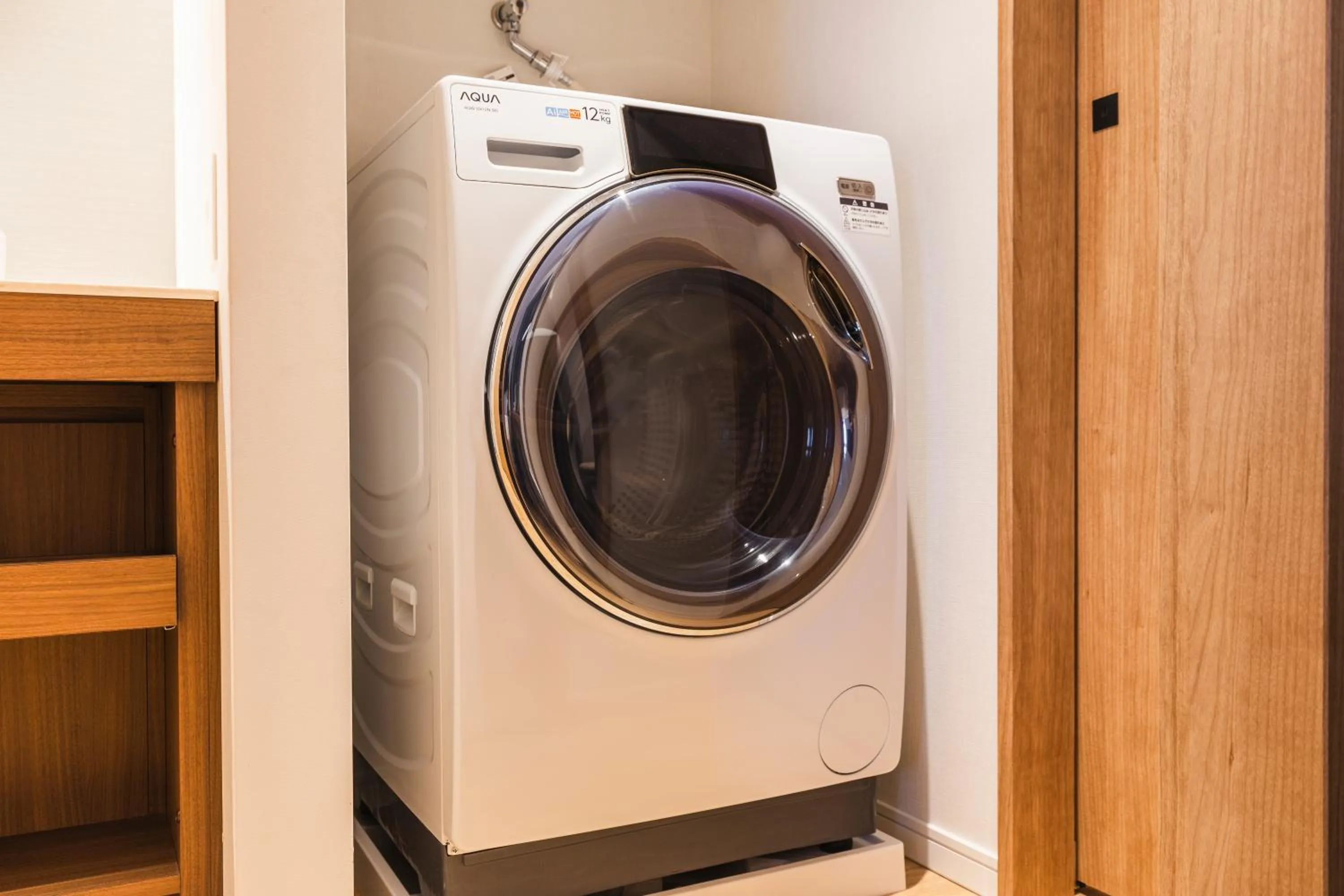 Photo of the whole room in Sotetsu Hotels The Splaisir Yokohama