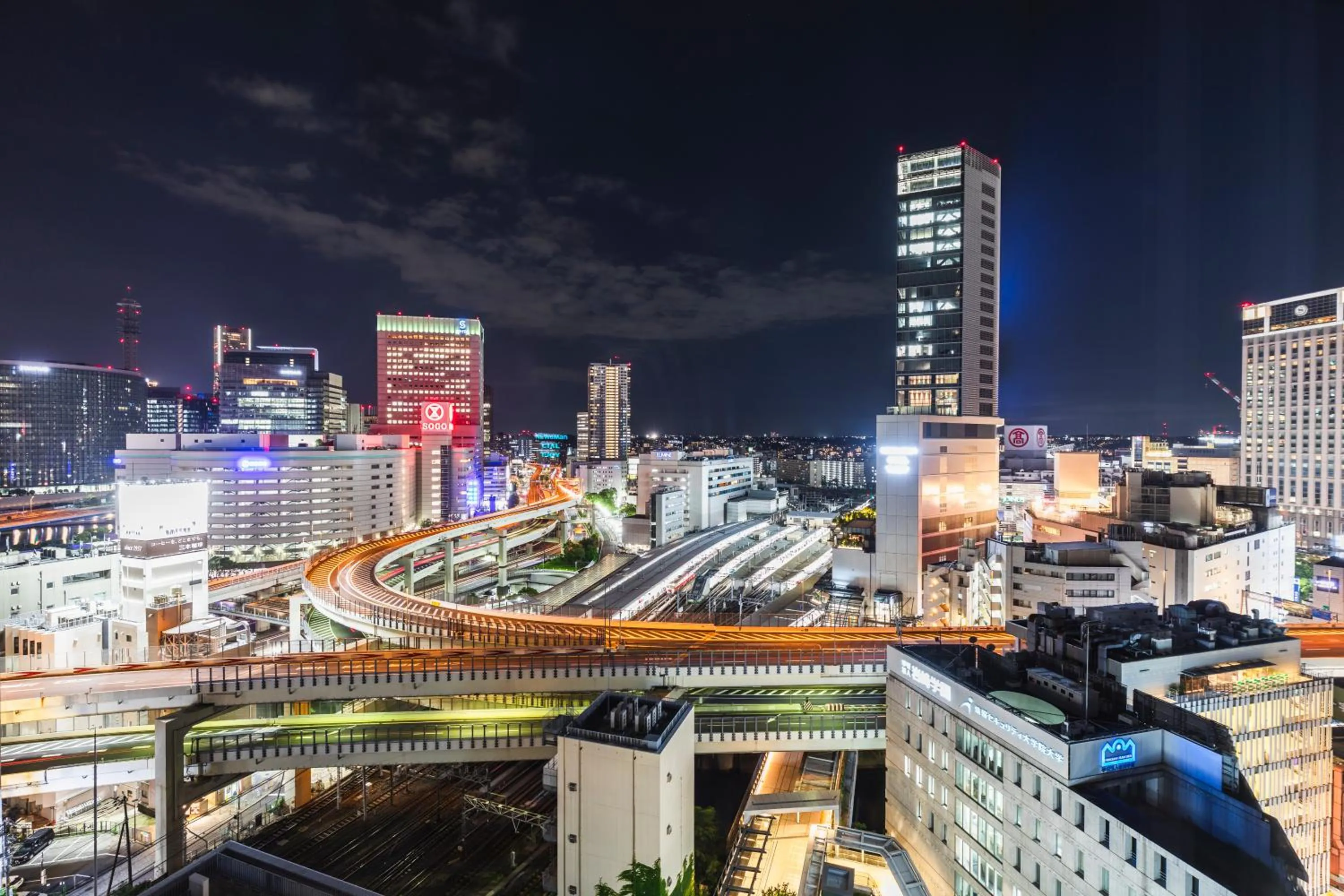 Night in Sotetsu Hotels The Splaisir Yokohama