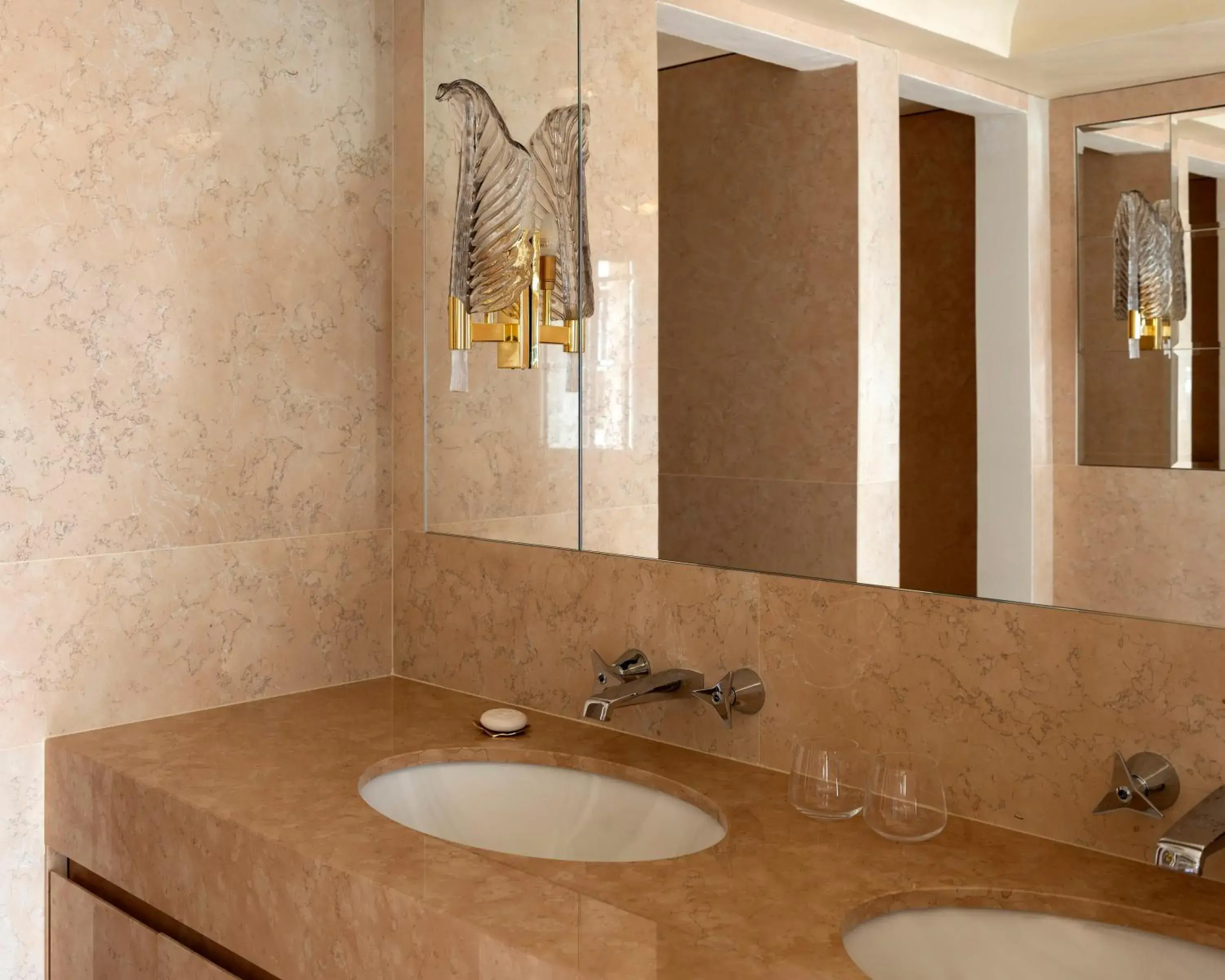 Bathroom in Palazzo Talìa - Small Luxury Hotels of the World Bathroom in Palazzo Talìa - Small Luxury Hotels of the World