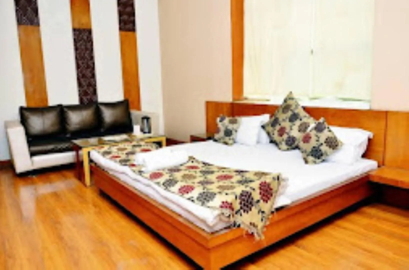 Bed in Hotel Mandakini Plaza , Kanpur
