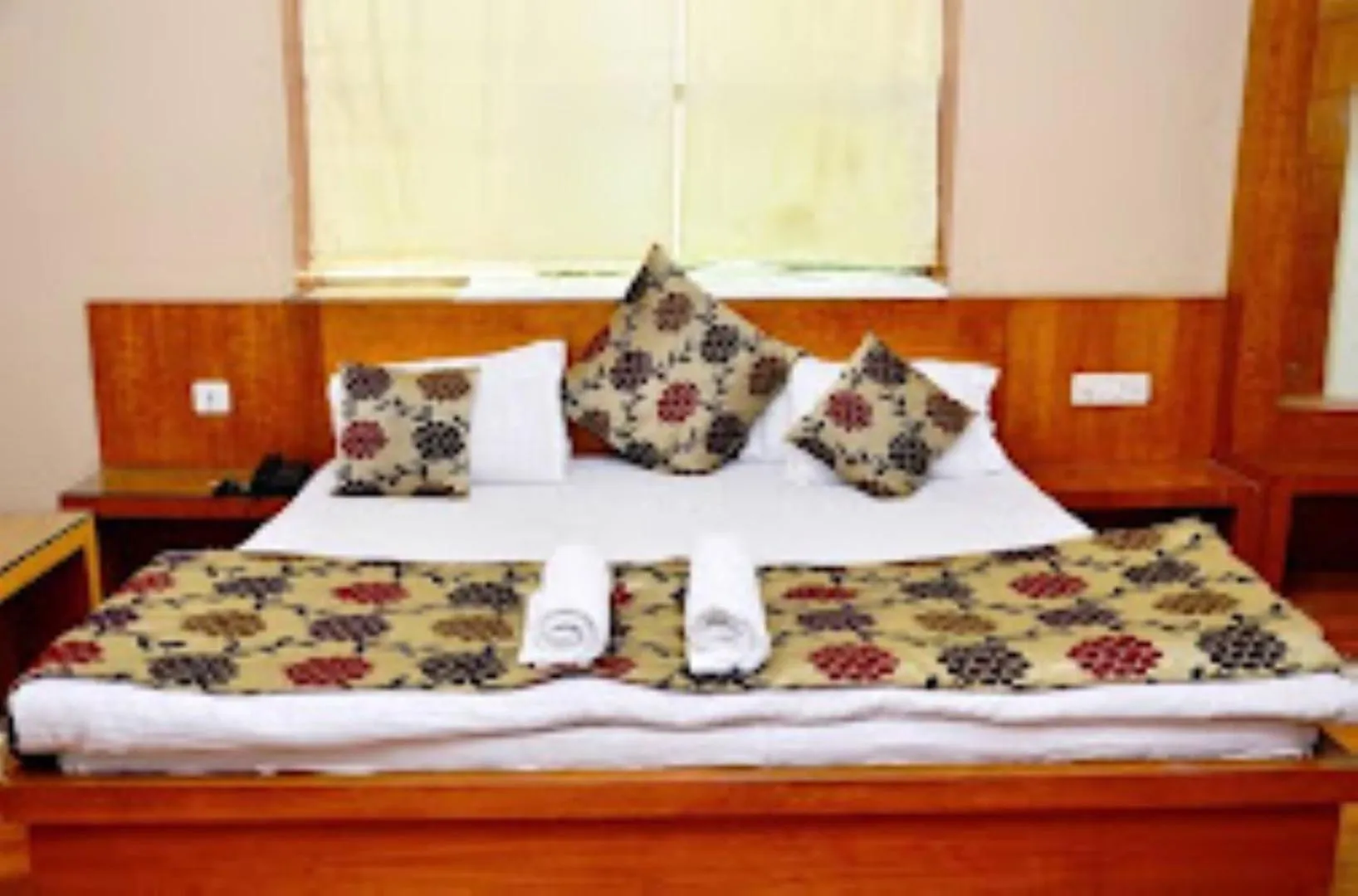Bed in Hotel Mandakini Plaza , Kanpur