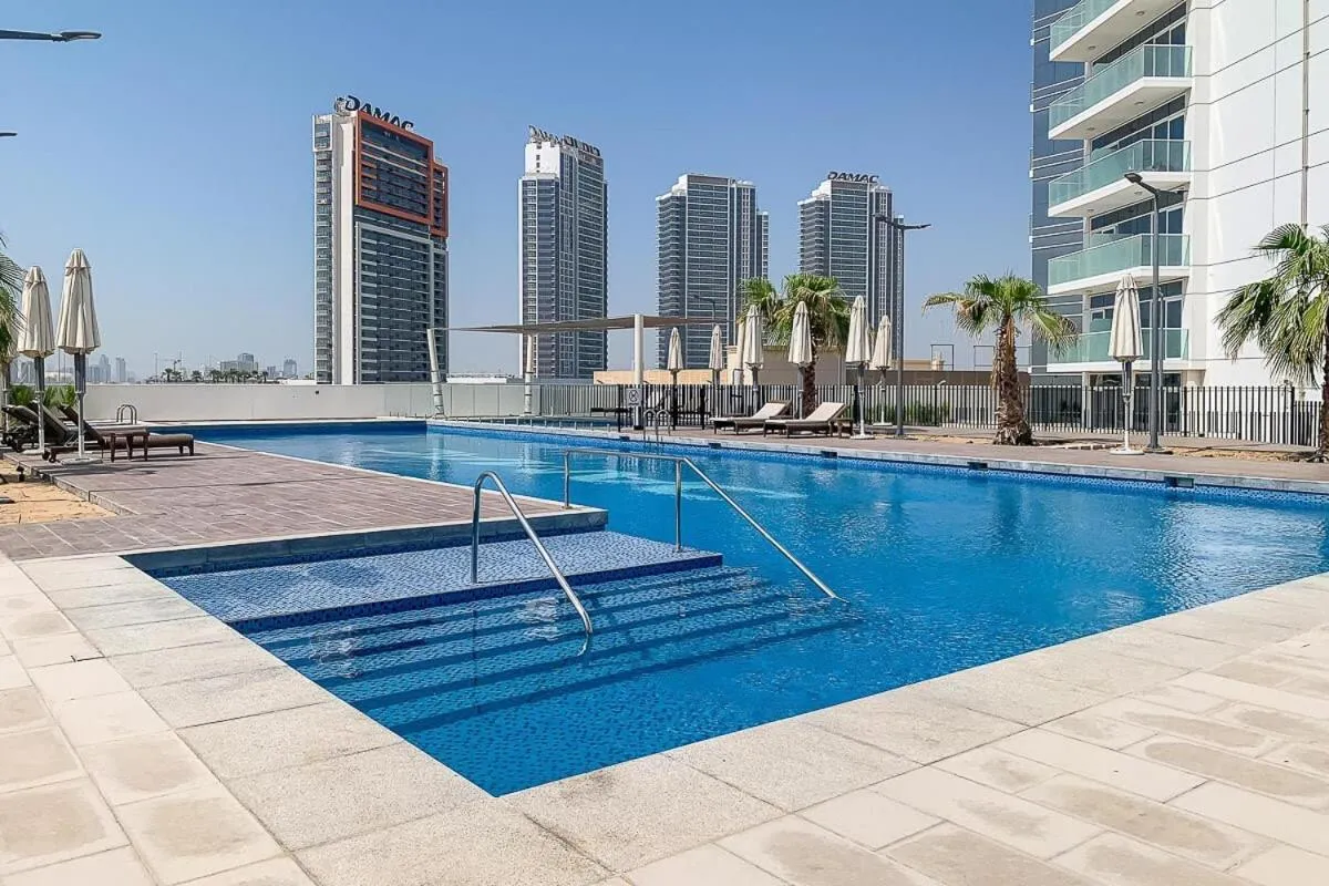 Frank Porter - Artesia Tower D