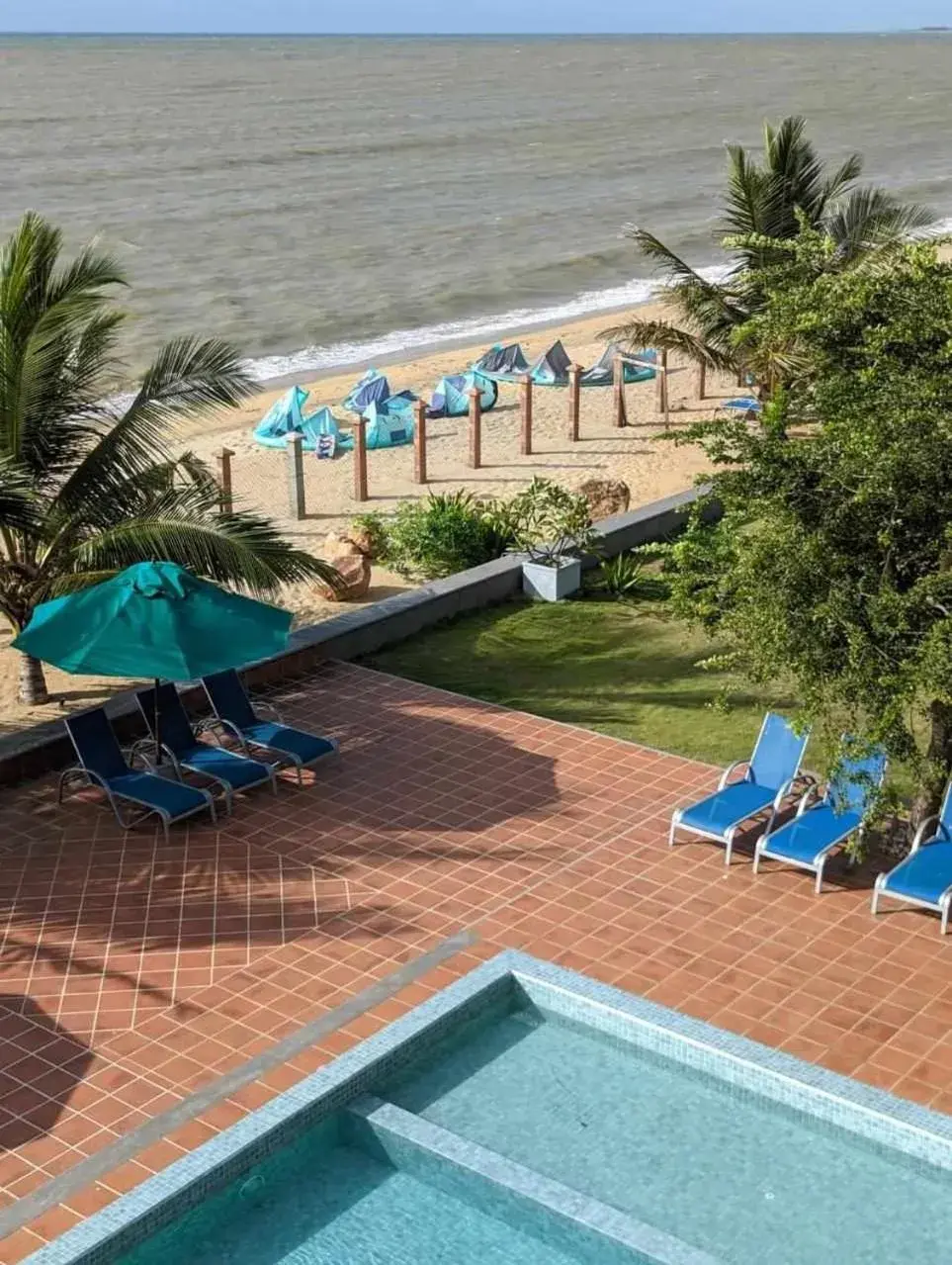 Hiru Beach Resort Hiru Beach Resort