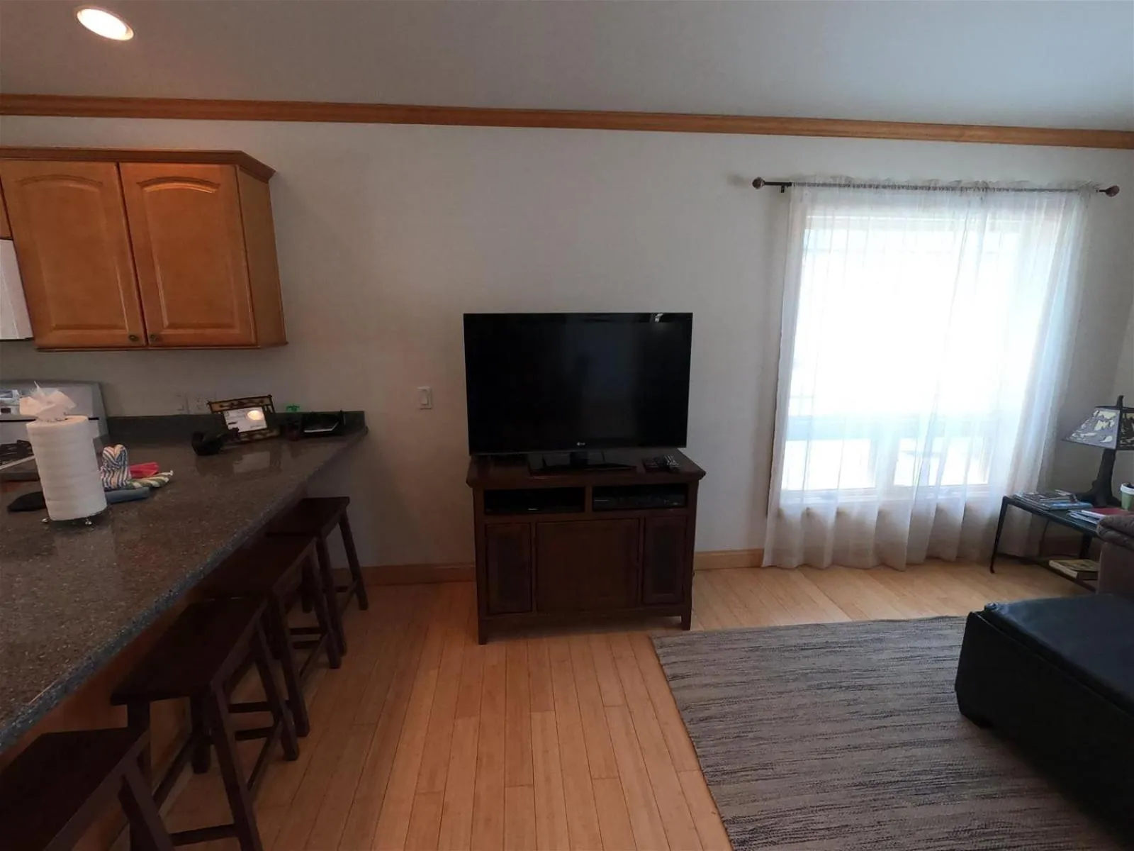 Living room in Rr-johnson Suite