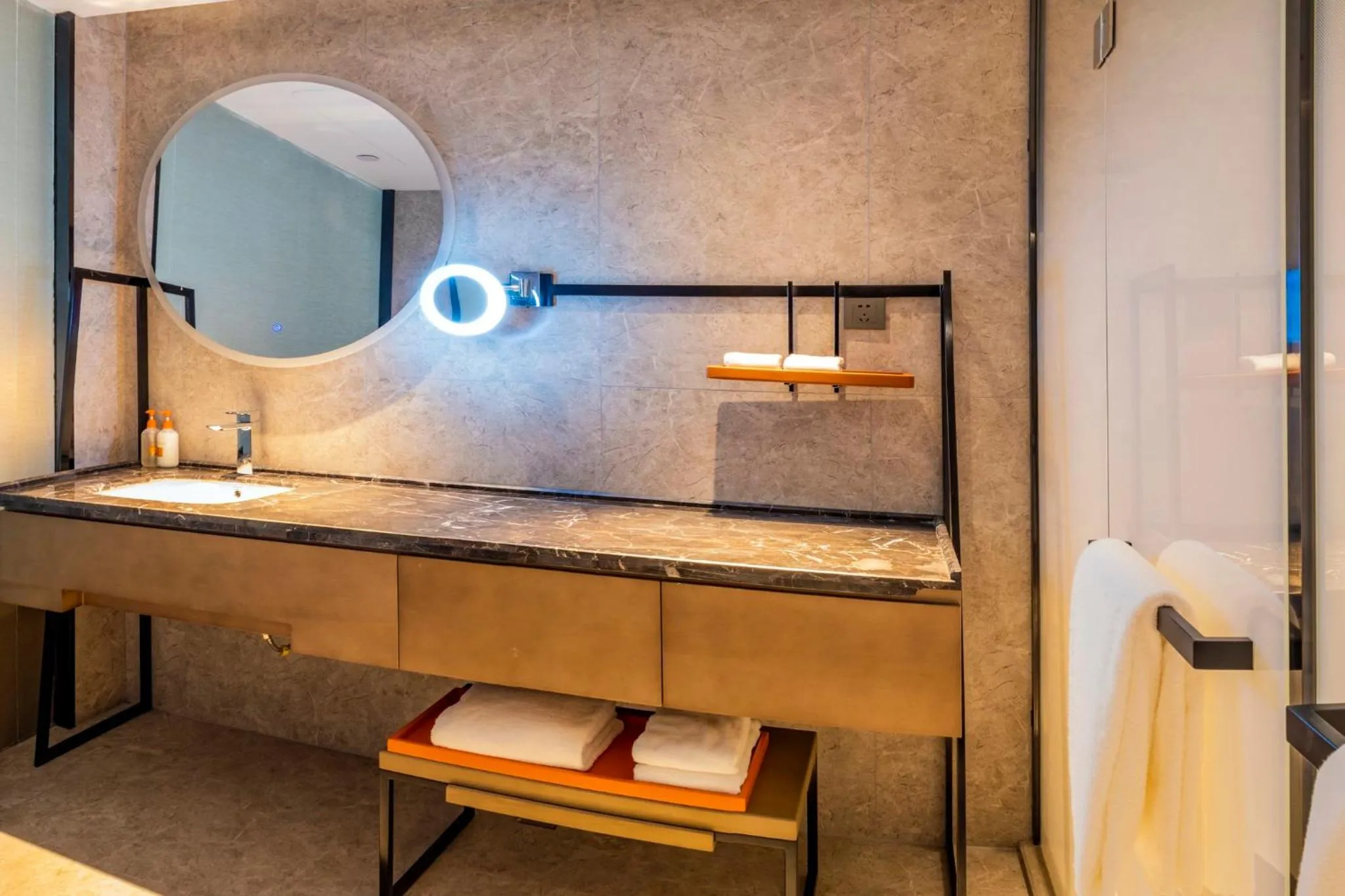 Photo of the whole room in Crowne Plaza Lanzhou New Area by IHG