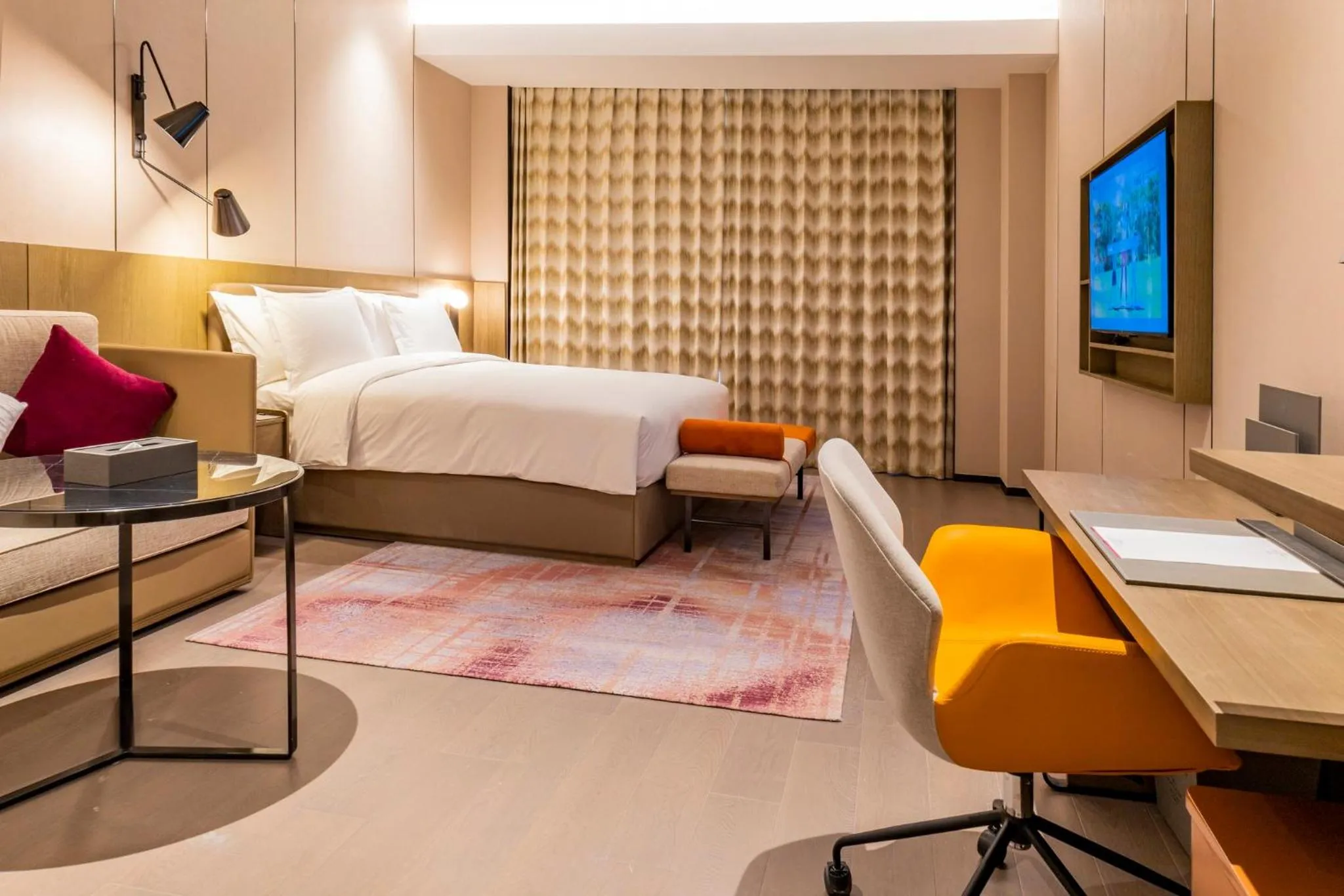 Photo of the whole room, Bed in Crowne Plaza Lanzhou New Area by IHG