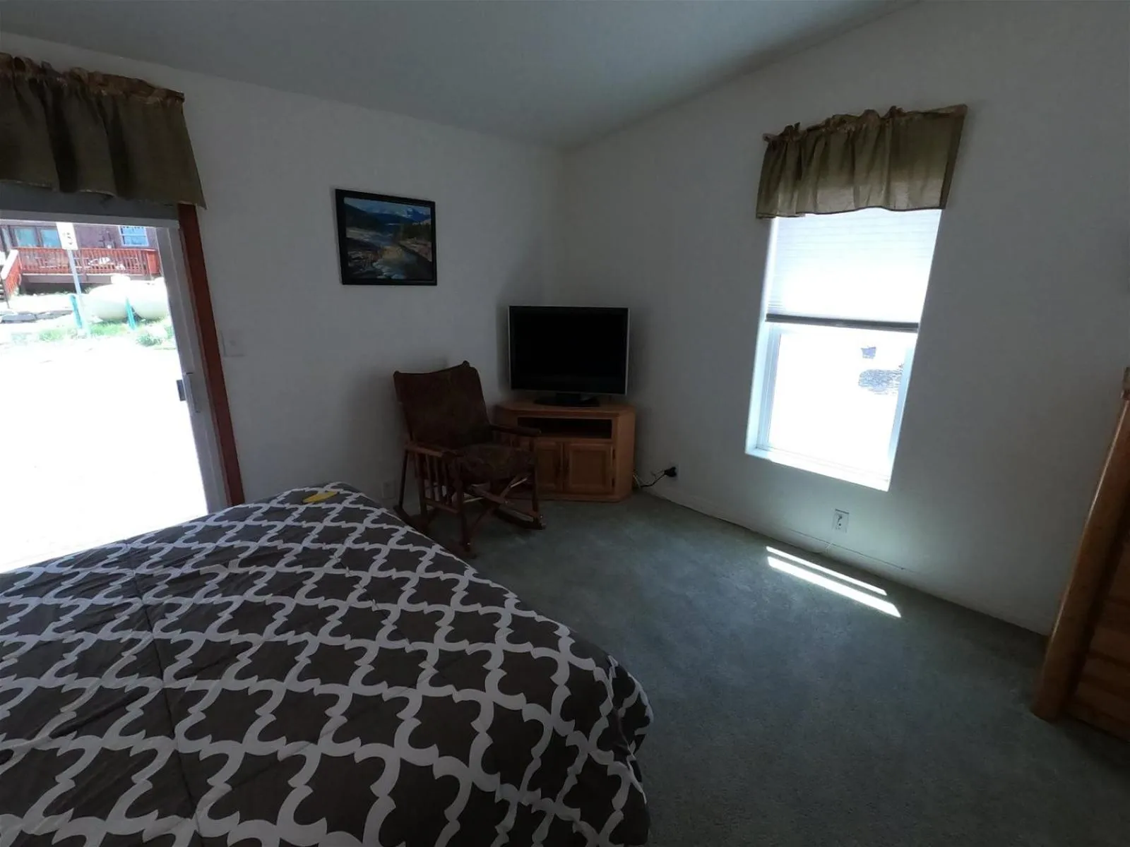 Bedroom, Bed in Rr-kenton Hs